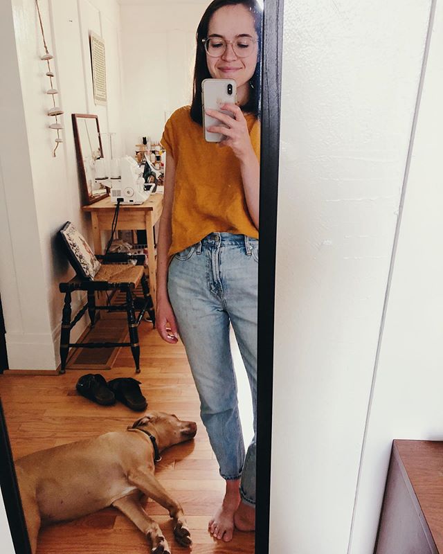 box top and favorite thrifted jeans + puppy sleeping nearby ✨ #memadeeveryday #allwellboxtop #bothebornmanpup