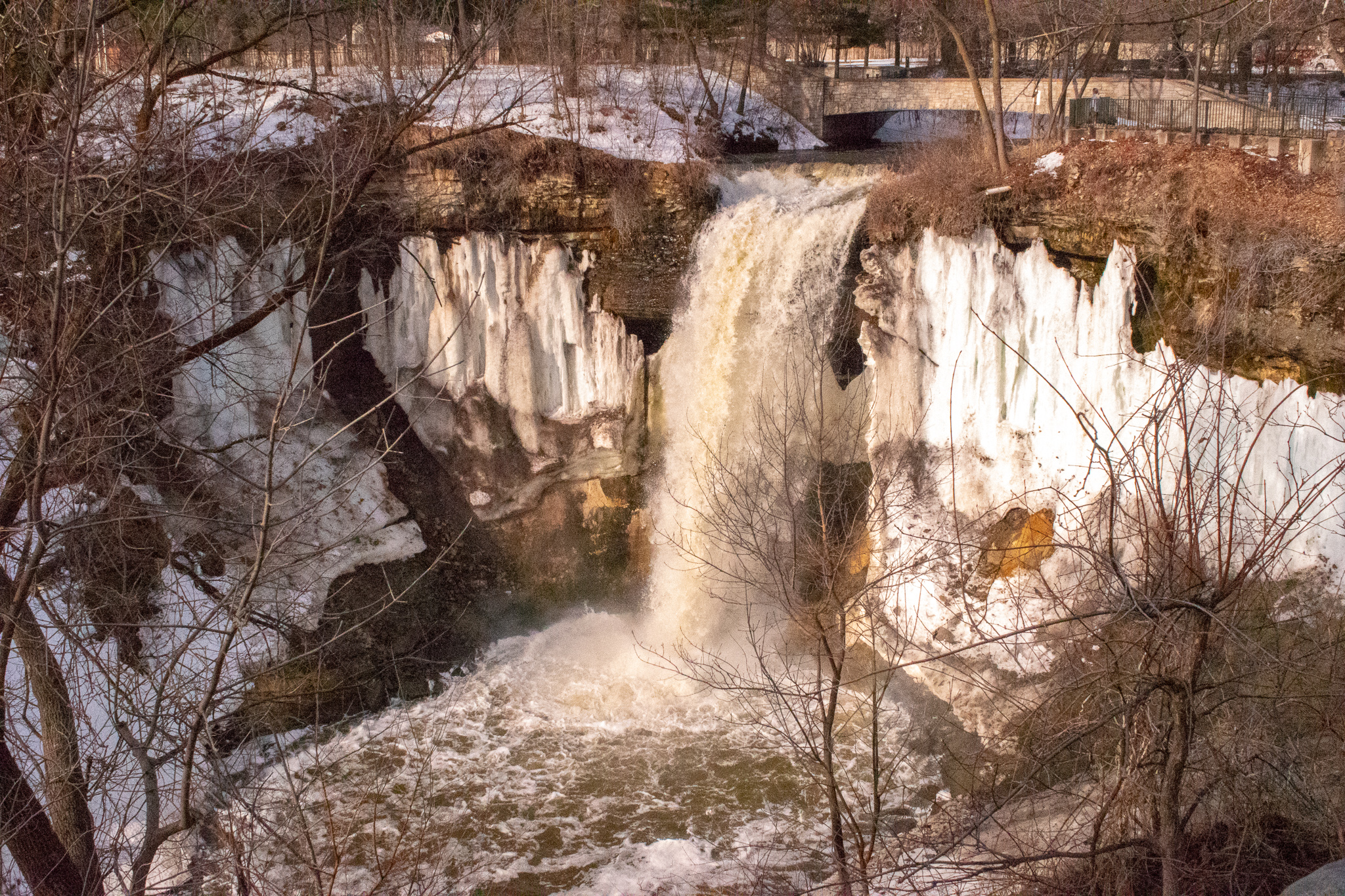 uprooted-traveler-minnehaha-falls-st-paul-minneapolis-guide-what-to-do.jpg