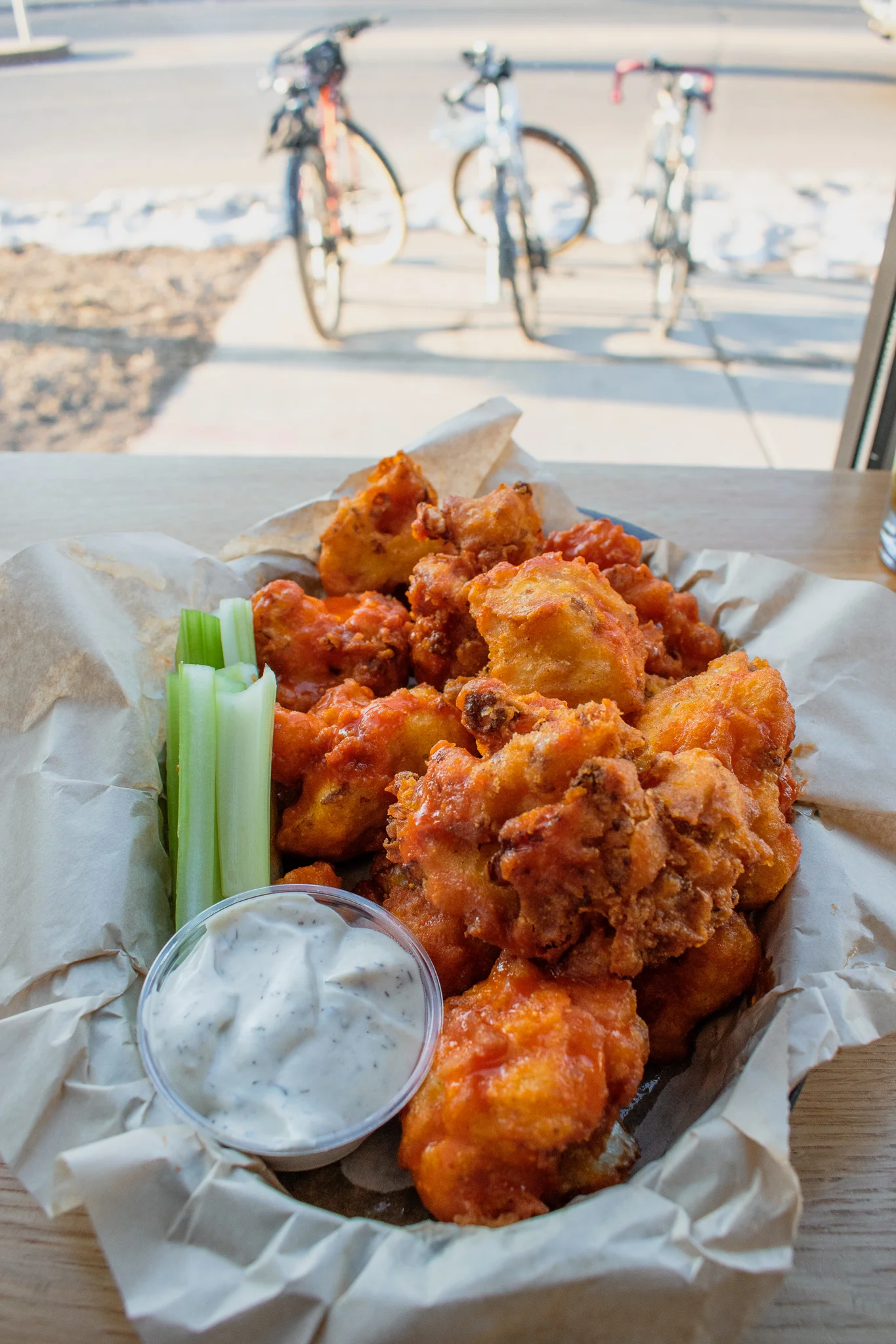 uprooted-traveler-j-selbys-st-paul-vegan-buffalo-cauliflower.jpg