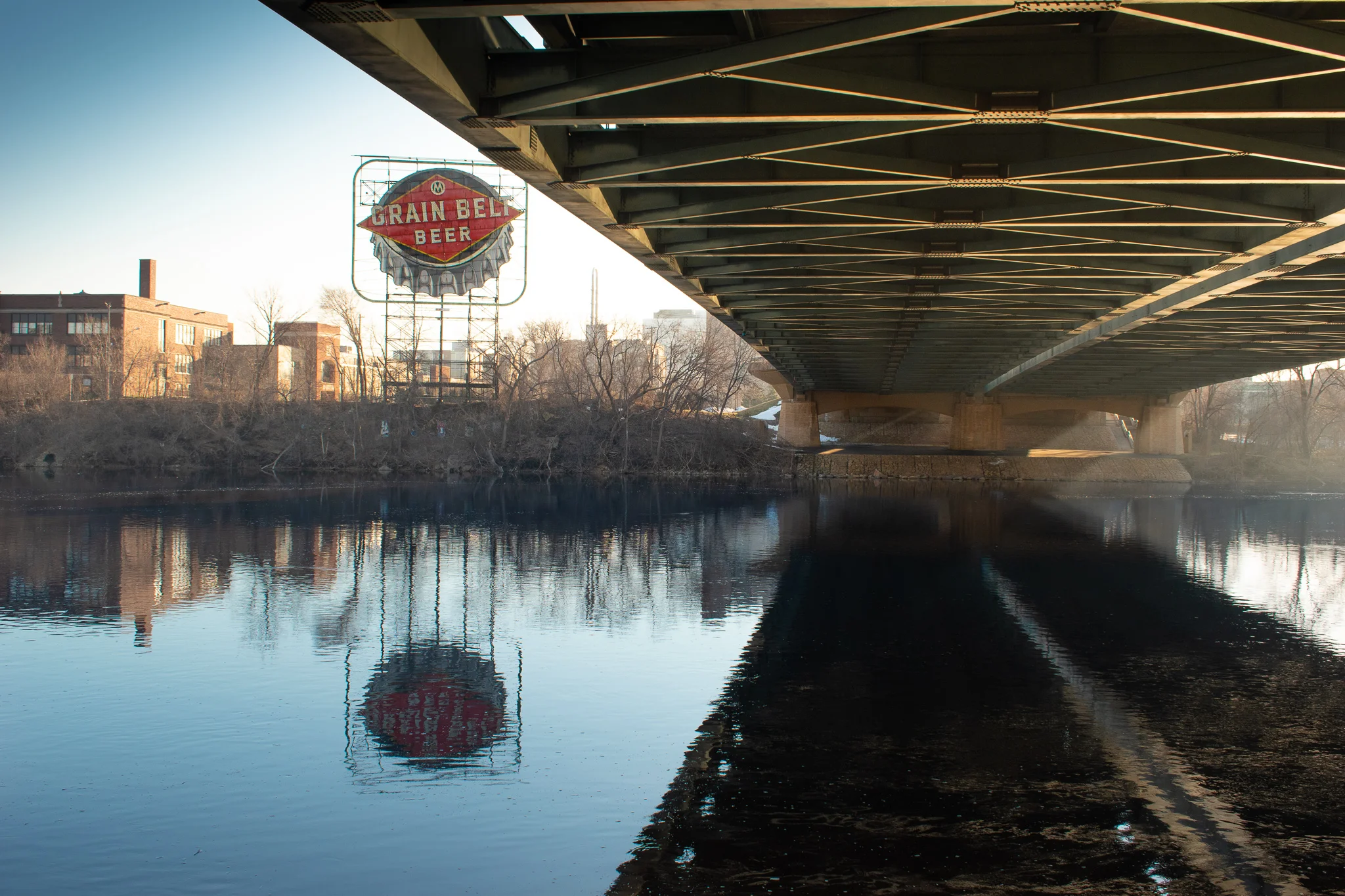 uprooted-traveler-mill-ruins-park-minneapolis-st-paul-vegan.jpg