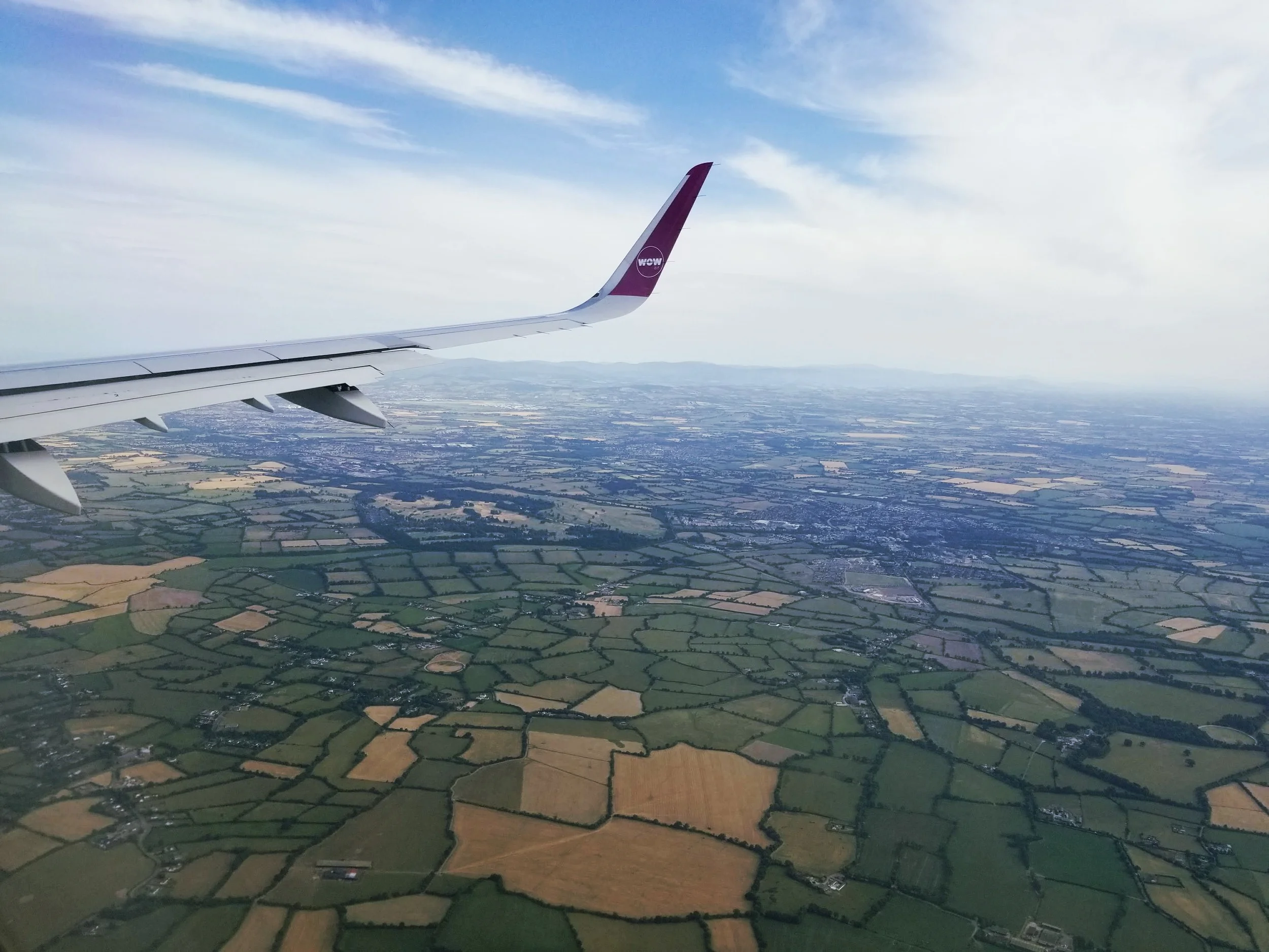 uprooted-traveler-dublin-vegan-guide-48-hours-plane-ireland.jpg