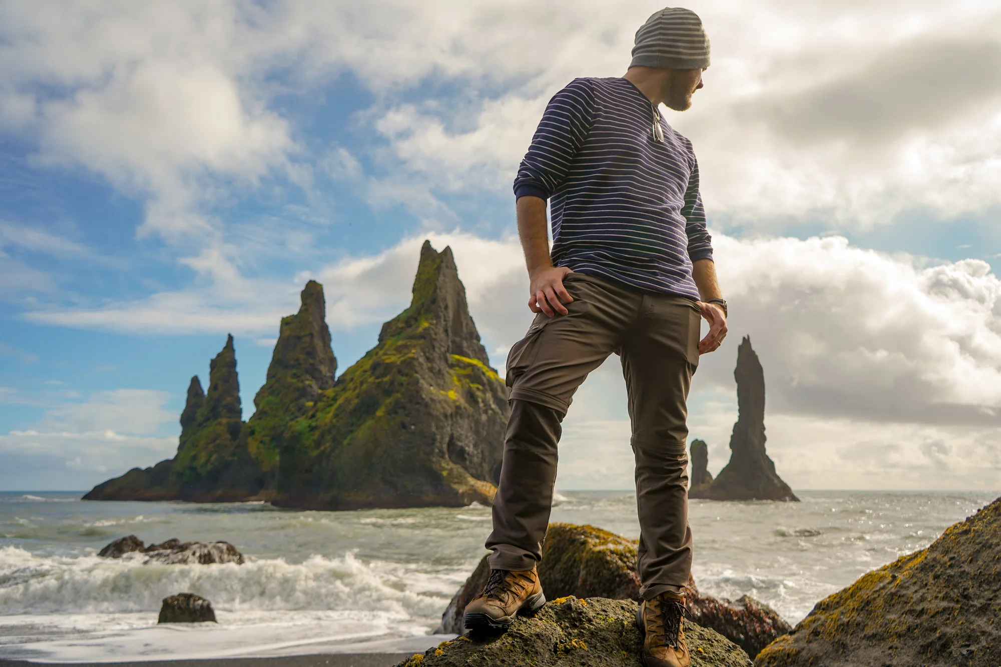 uprooted-traveler-iceland-Reynisfjara-beach-vegan-vik-road-ring.jpg
