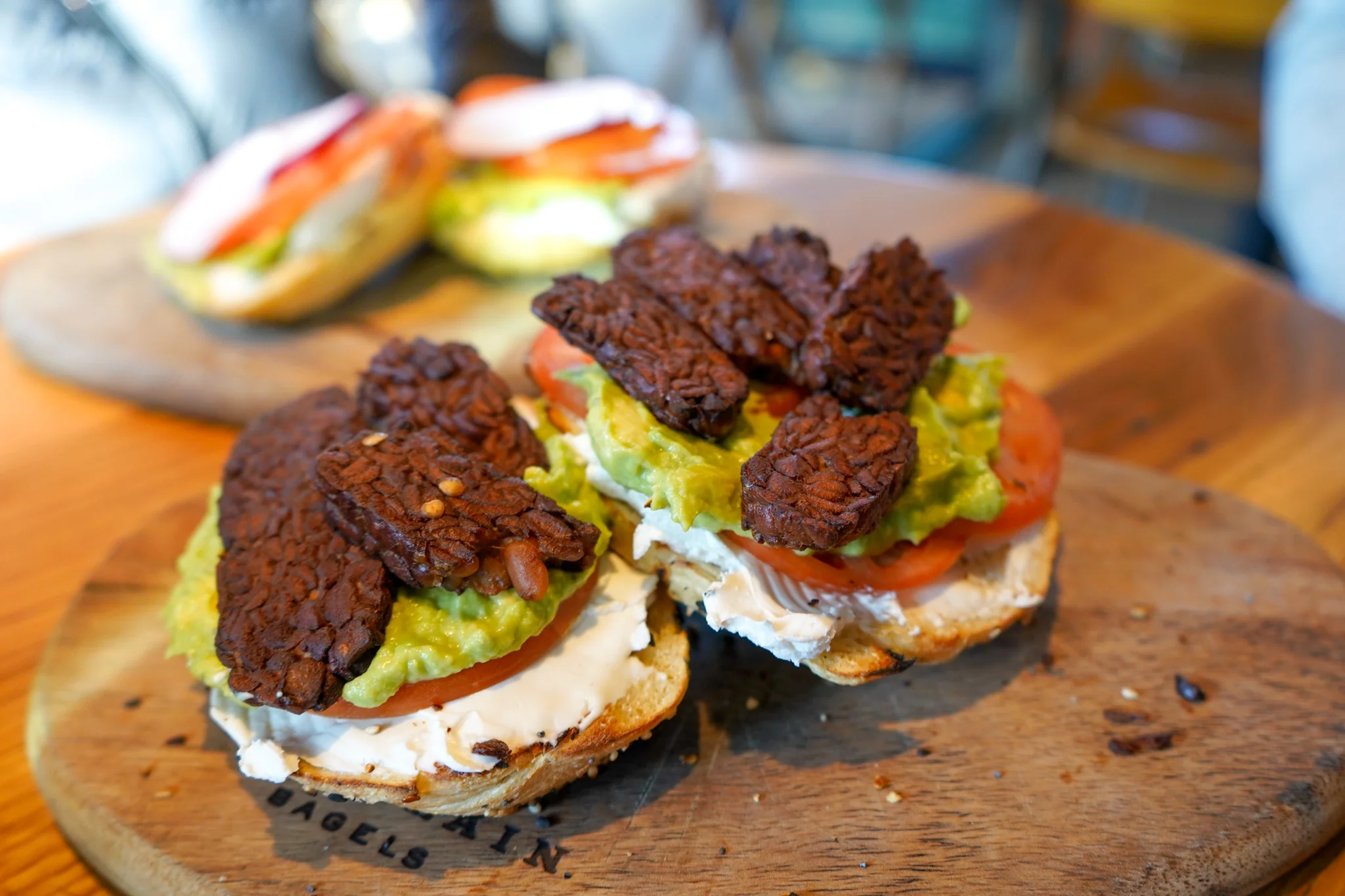 Uprooted-Traveler-rocky-mountain-national-park-woodgrain-bagel-tempeh-bacon-boulder.jpg