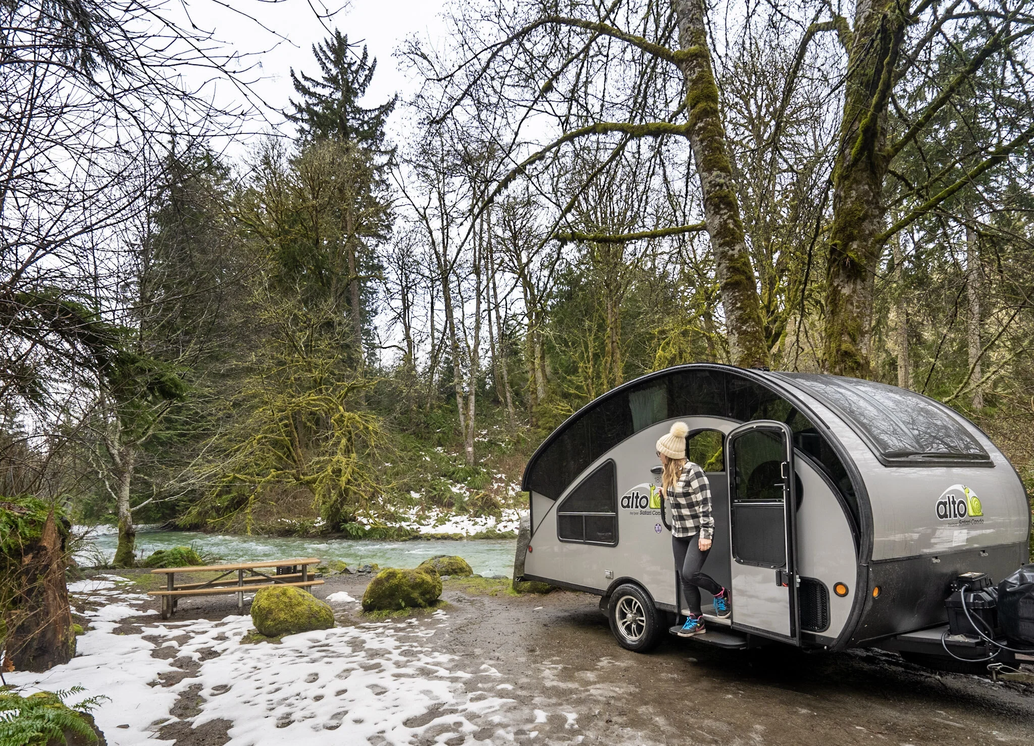 Towing a Travel Trailer for the First Time: 14 Things You Need to Know  (that No One Told Me!) — Uprooted Traveler