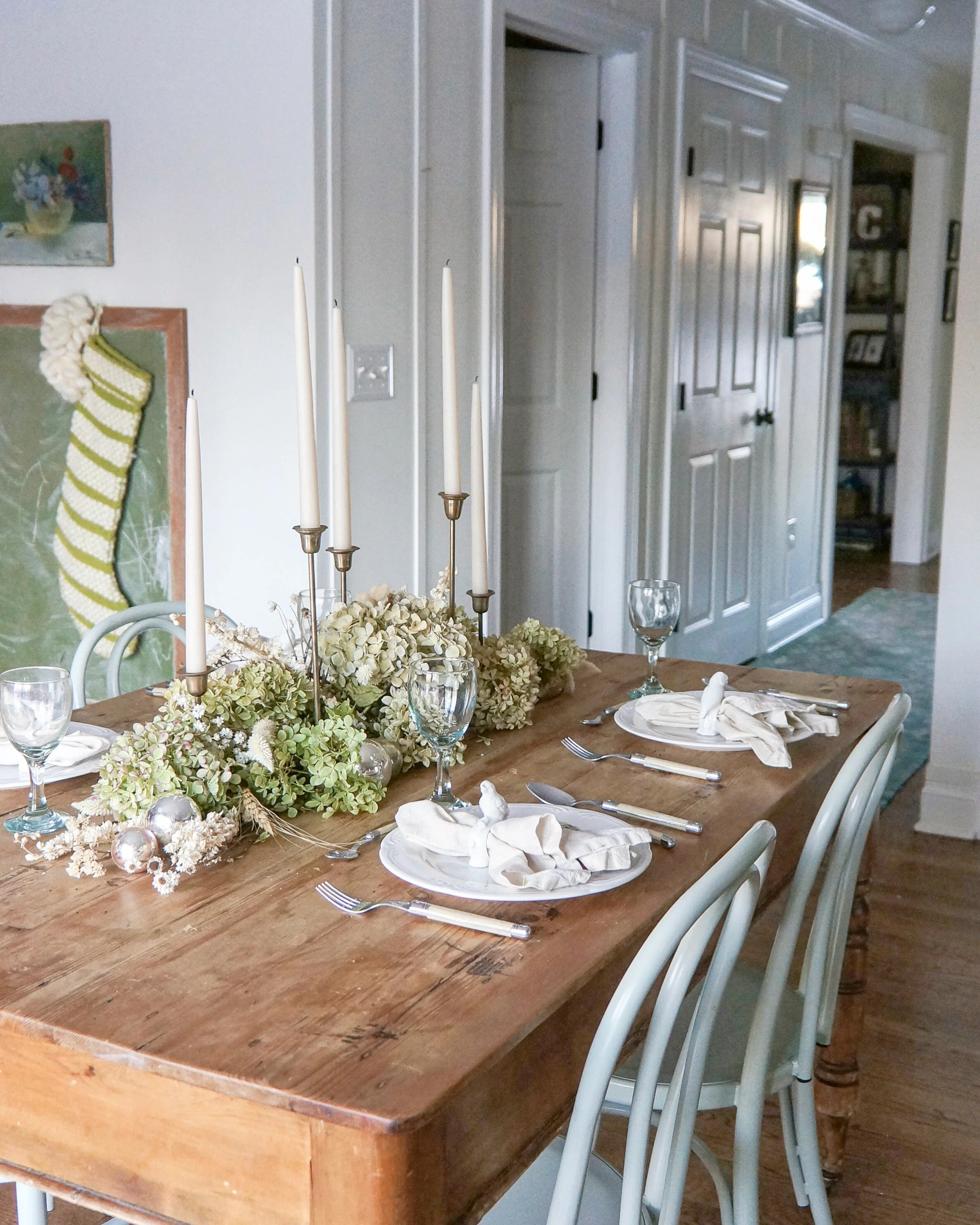 The Secondhand Table : Christmas Table