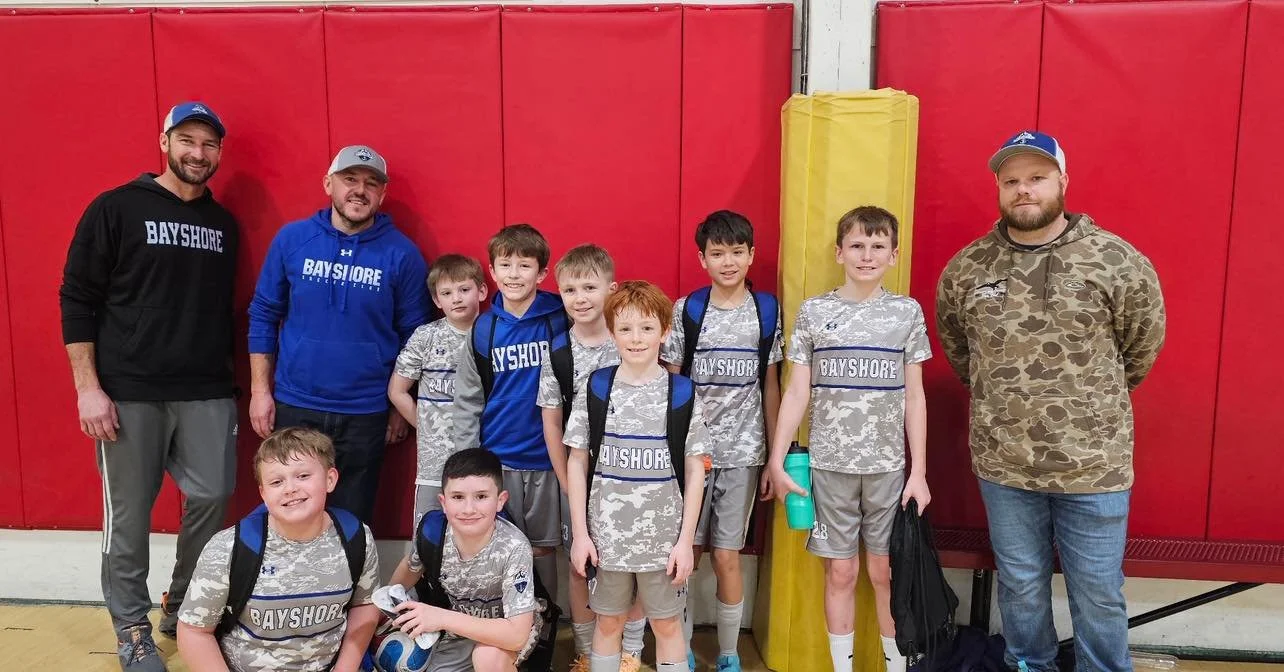 After suffering a 2-1 loss in the first game of the Kent County Futsal Classic, the Whitecaps bounced back and won their second game 3-1 to advance to the semis. While the boys played fantastically, they ultimately came up short 2-1. They brought the