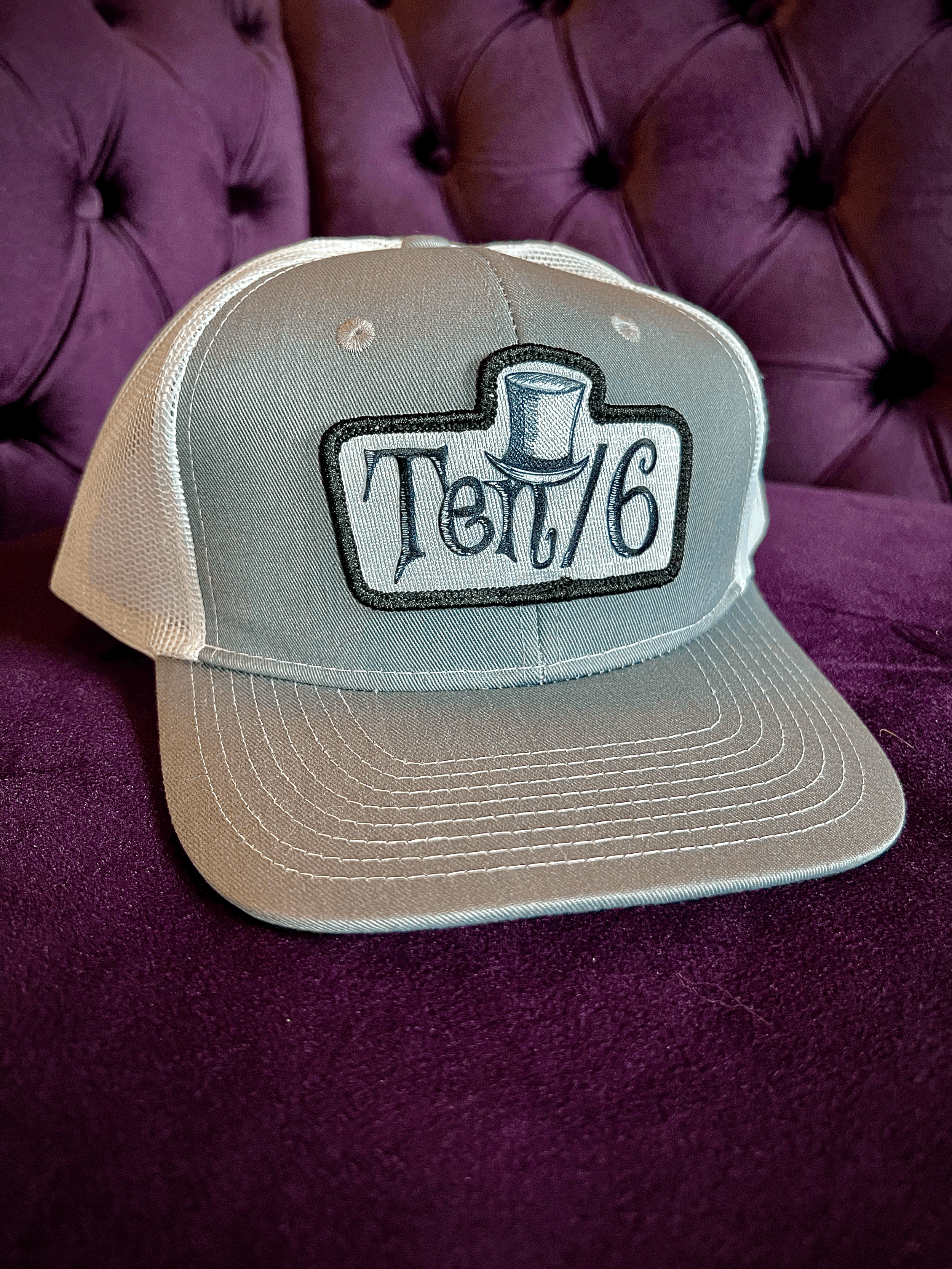 Ten/6 Patched Trucker Grey on White