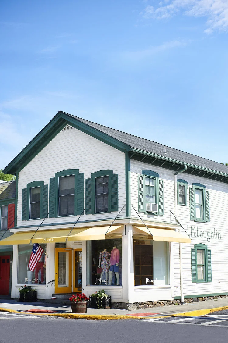 Larson Architecture Works PLLC | J.McLaughlin National