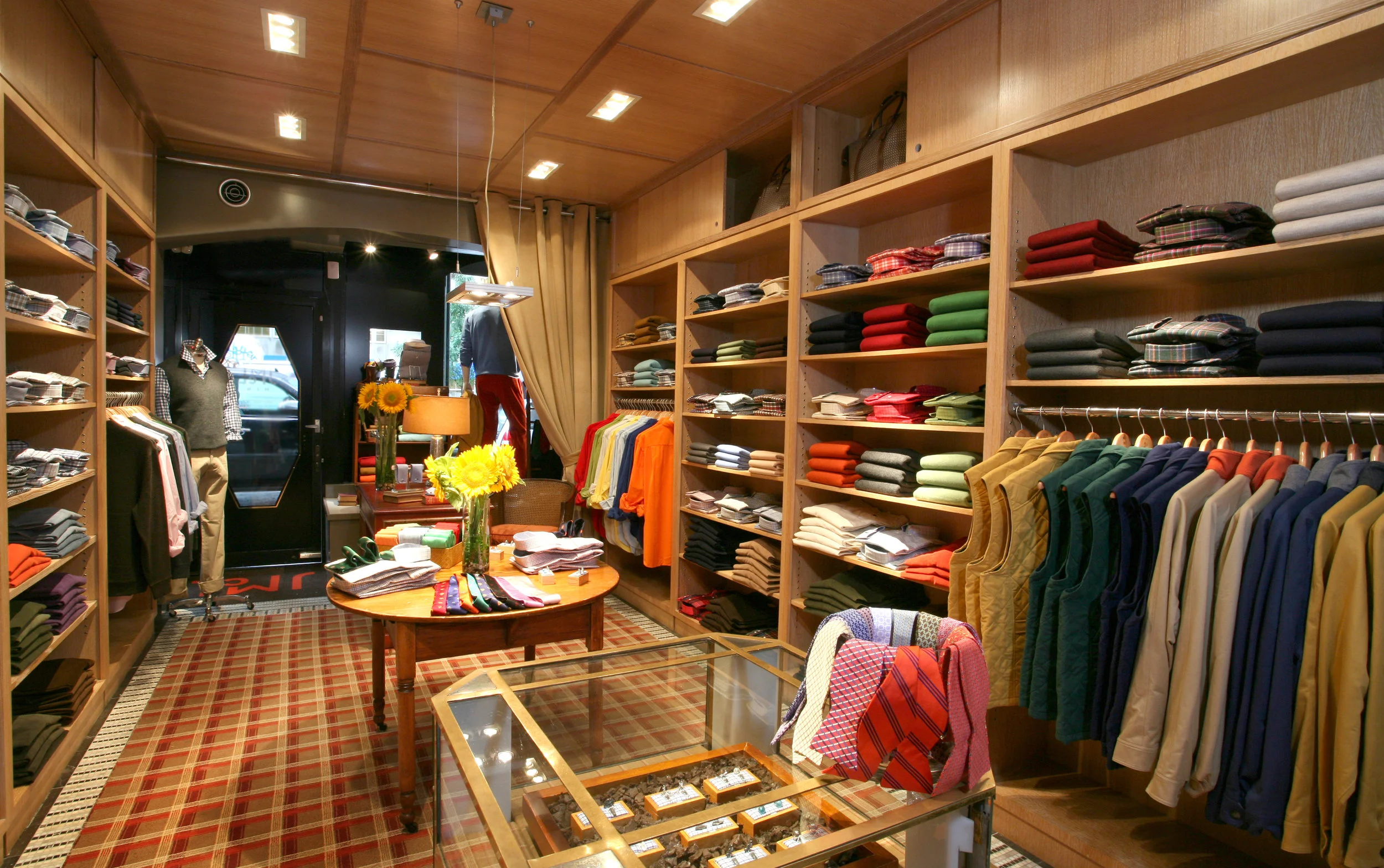 Larson Architecture Works PLLC | J.McLaughlin Lexington