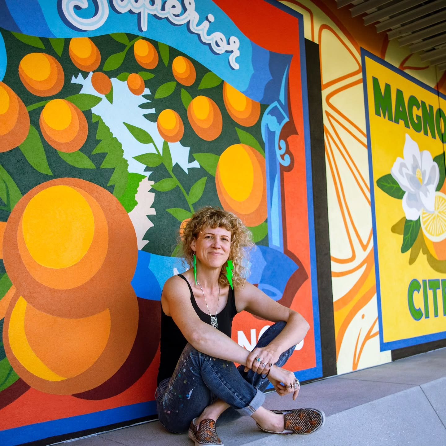 Gratitude post for 13 years of running this mural biz fulltime! What a time! What even is time?! All I know is that it has definitely paid in dividends far greater than money 🫶

I'm so grateful I get to paint murals for a living. I love being an amb