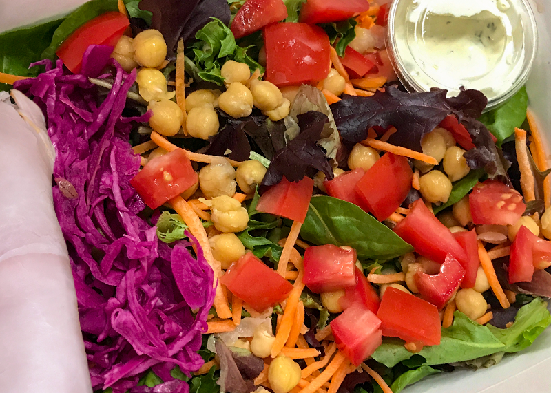hotlips-catering-box-salad