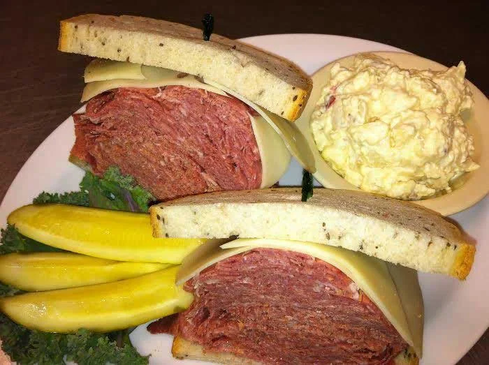 Manhattan Deli Mentor