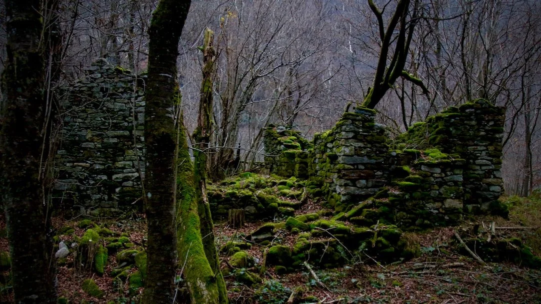 smartmyway_Kathrin_Rüegg_Ruegg_Rueegg_Ticino_Verzasca_old_stone_house_rustico_7.JPG