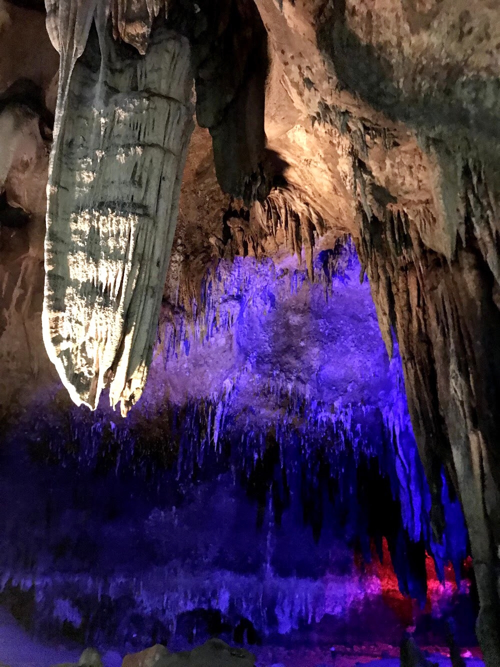 Khaobin Cave, Ratchaburi, Thailand