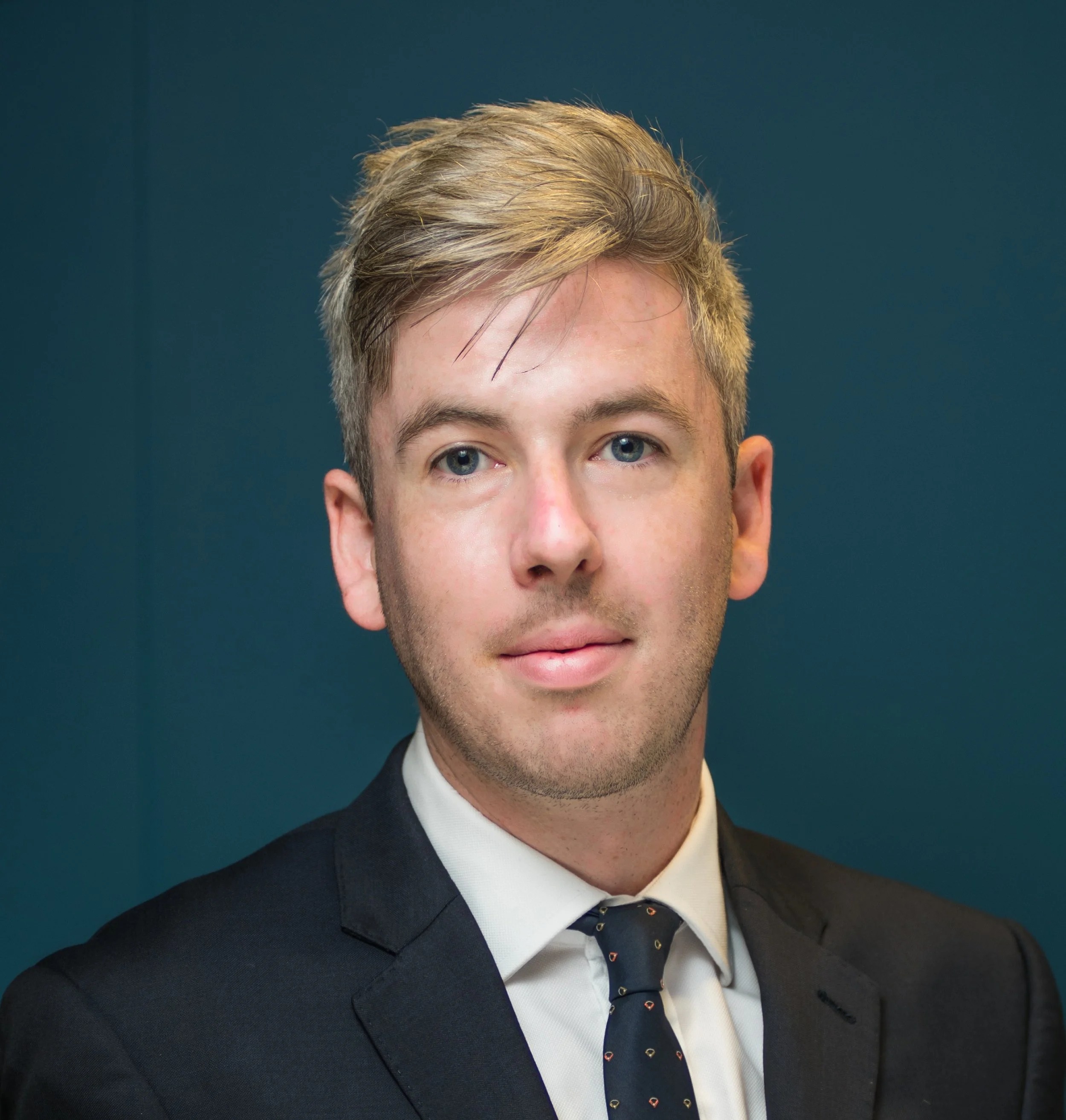 Tom Hunter - smaller image