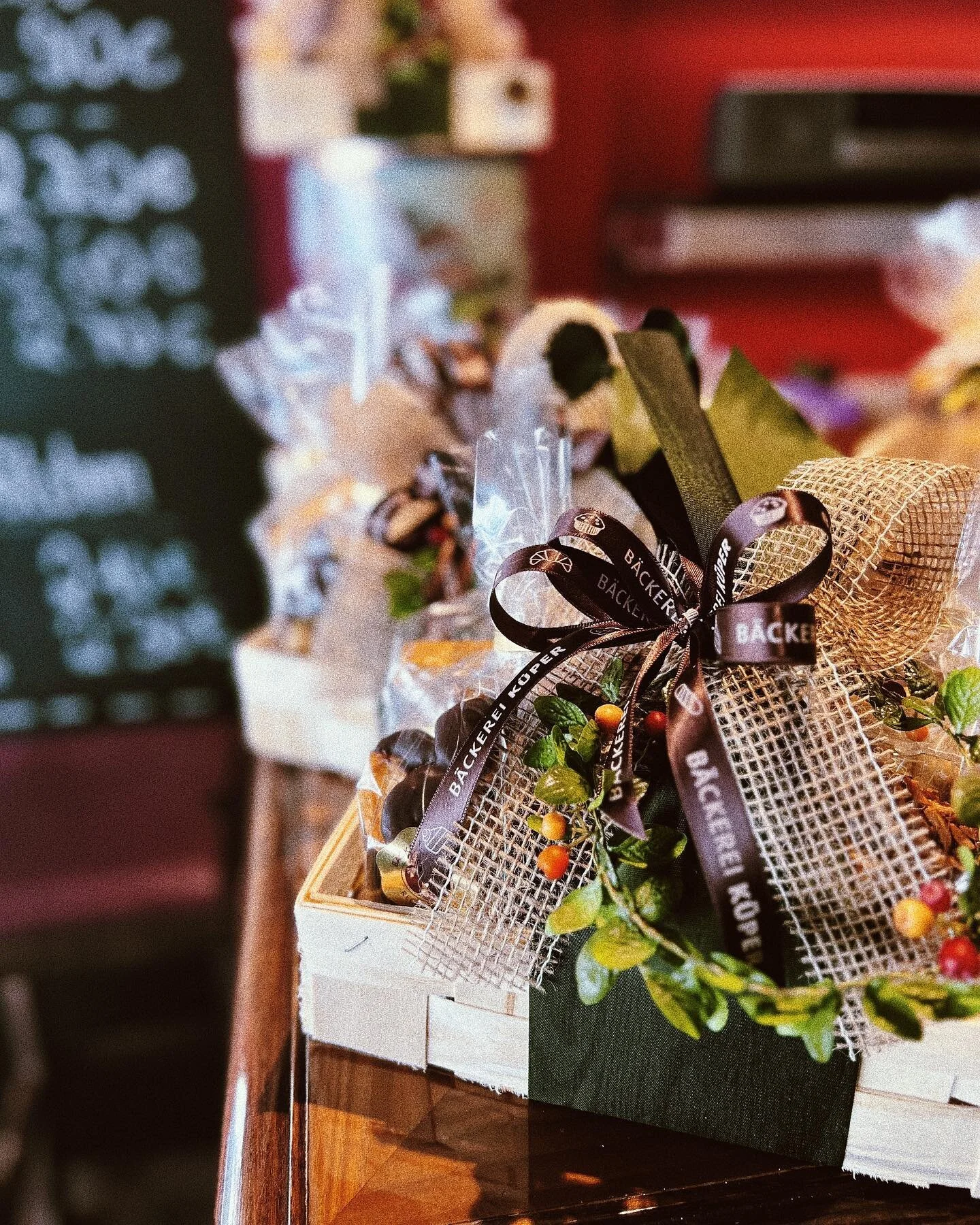 Unsere herbstlichen Pr&auml;sentk&ouml;rbchen! 🍂🍪 #k&uuml;per #b&auml;ckerei #herbst