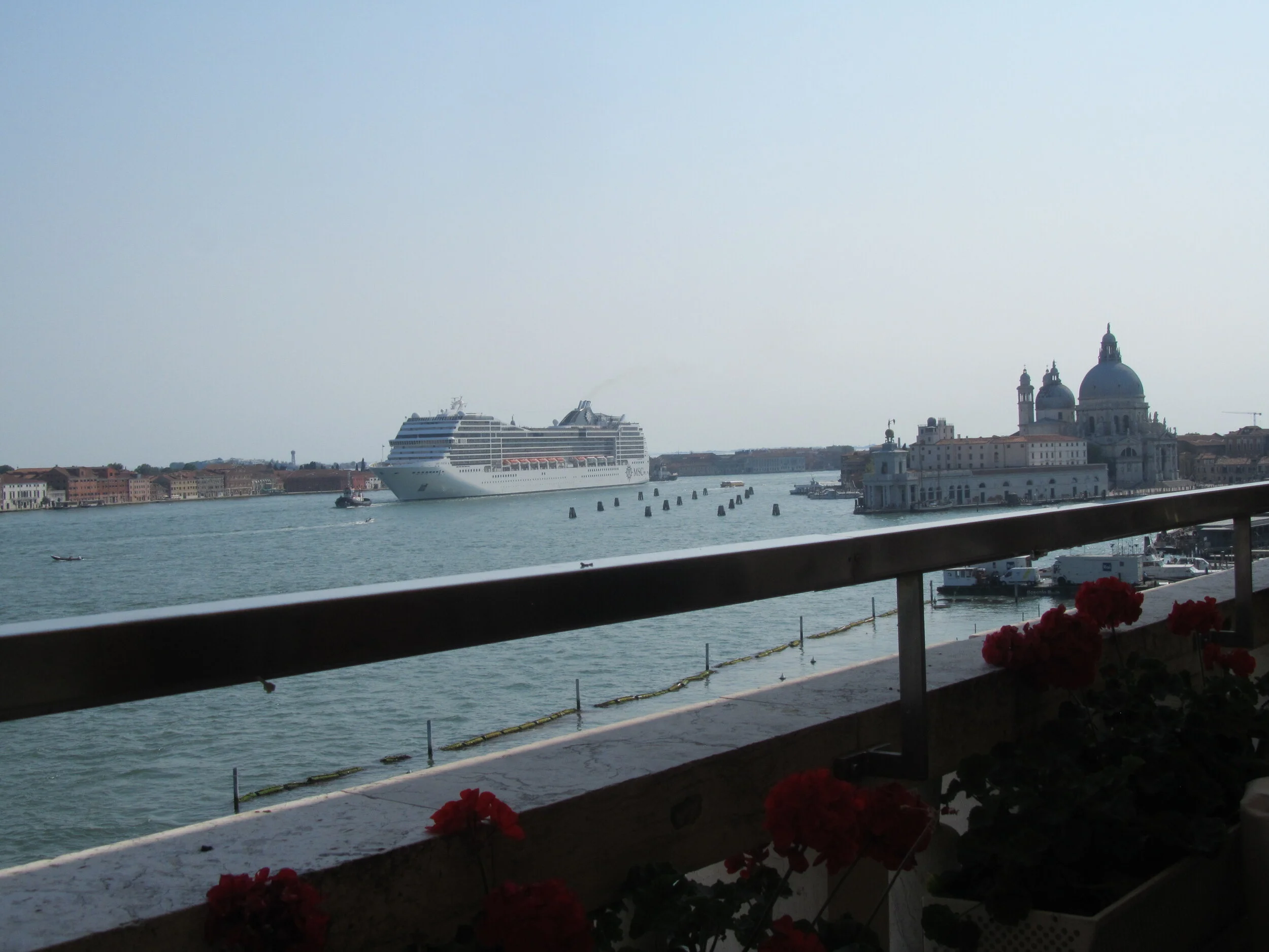 DANIELI12 ART PHOTO SHIP.JPG