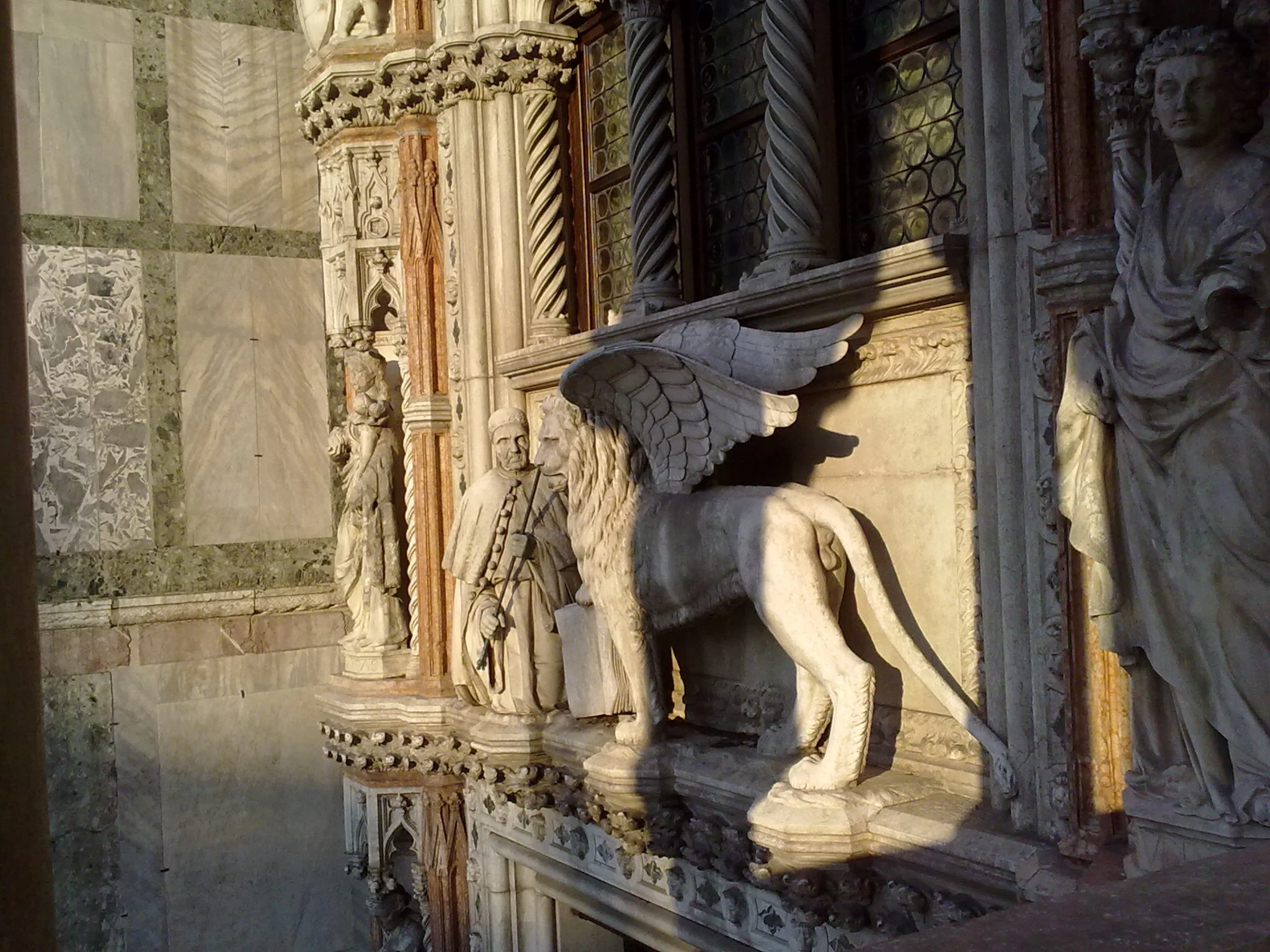 VENICE50 ART PHOTO.jpg