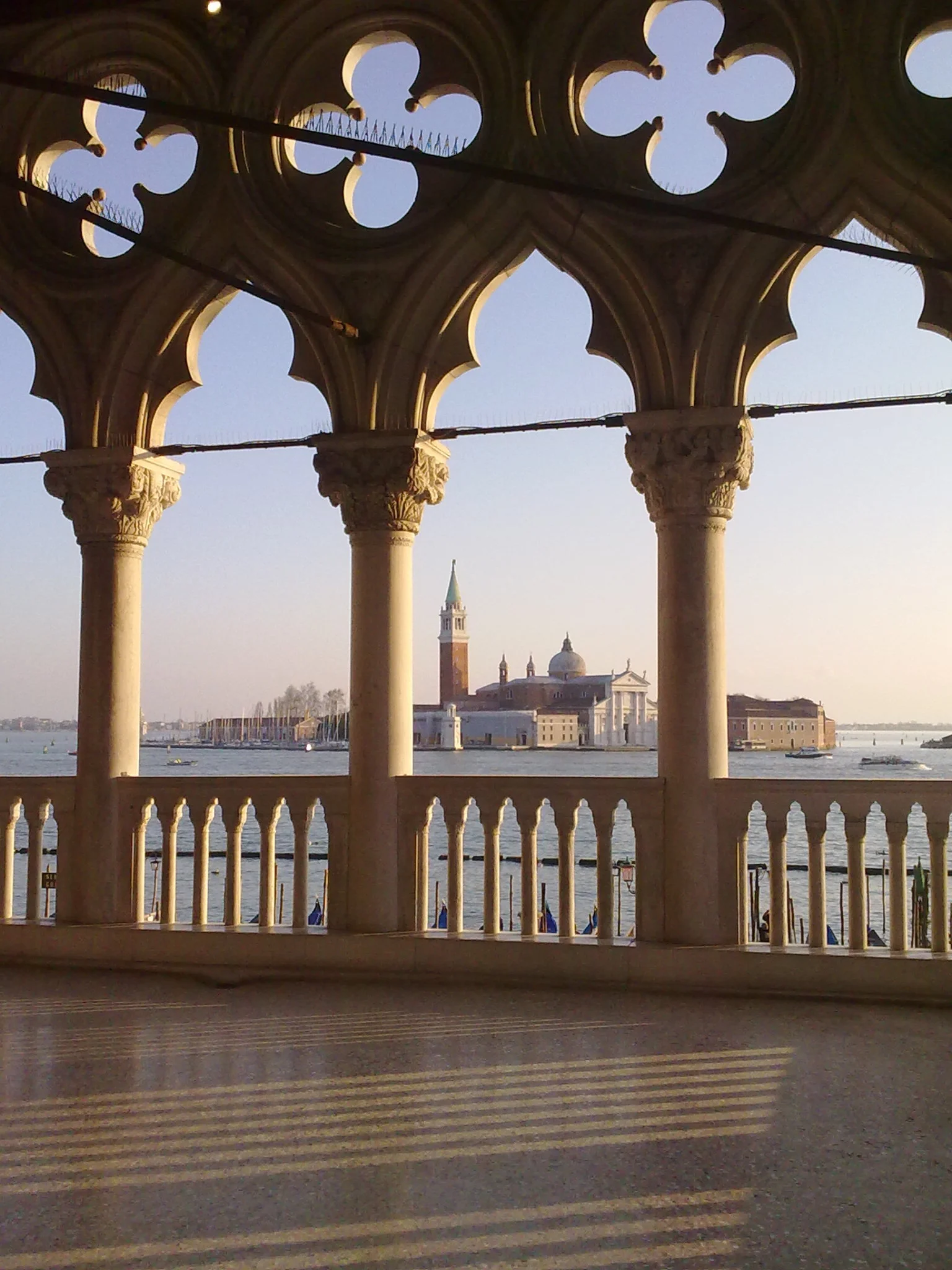 VENICE49 ART PHOTO.jpg