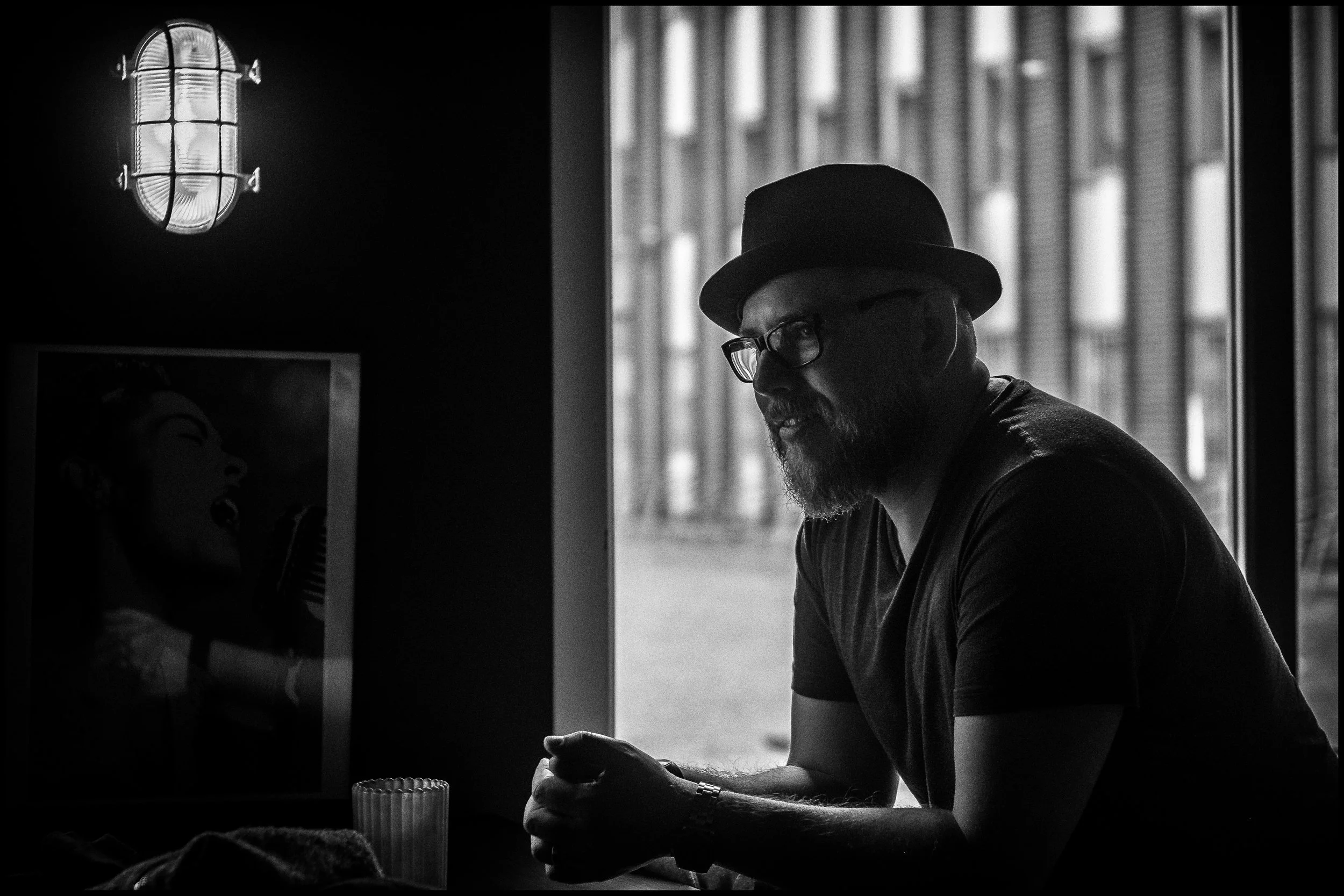 I väntan på soundcheck, Nynäshamn. 