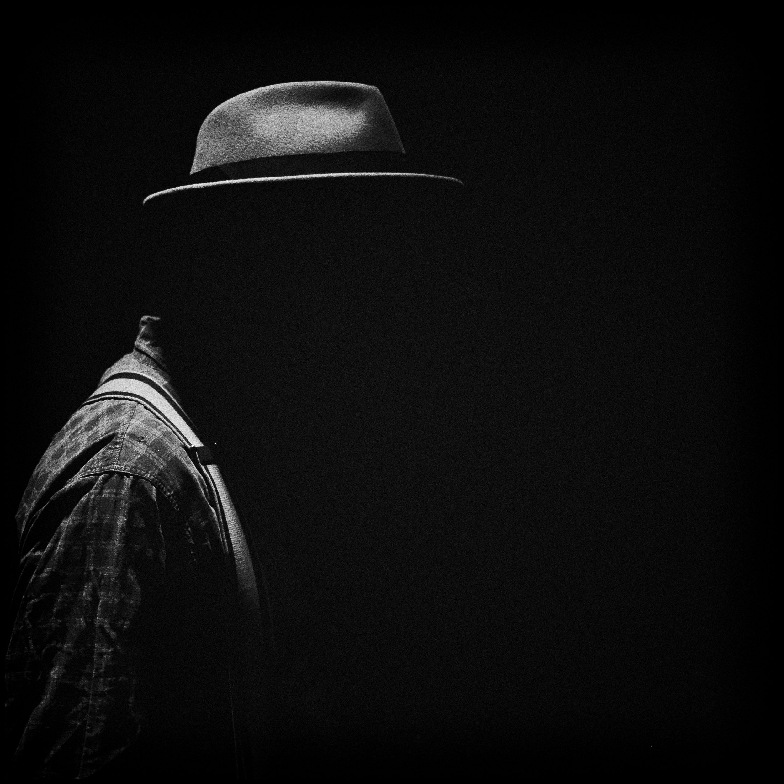Faceless Man