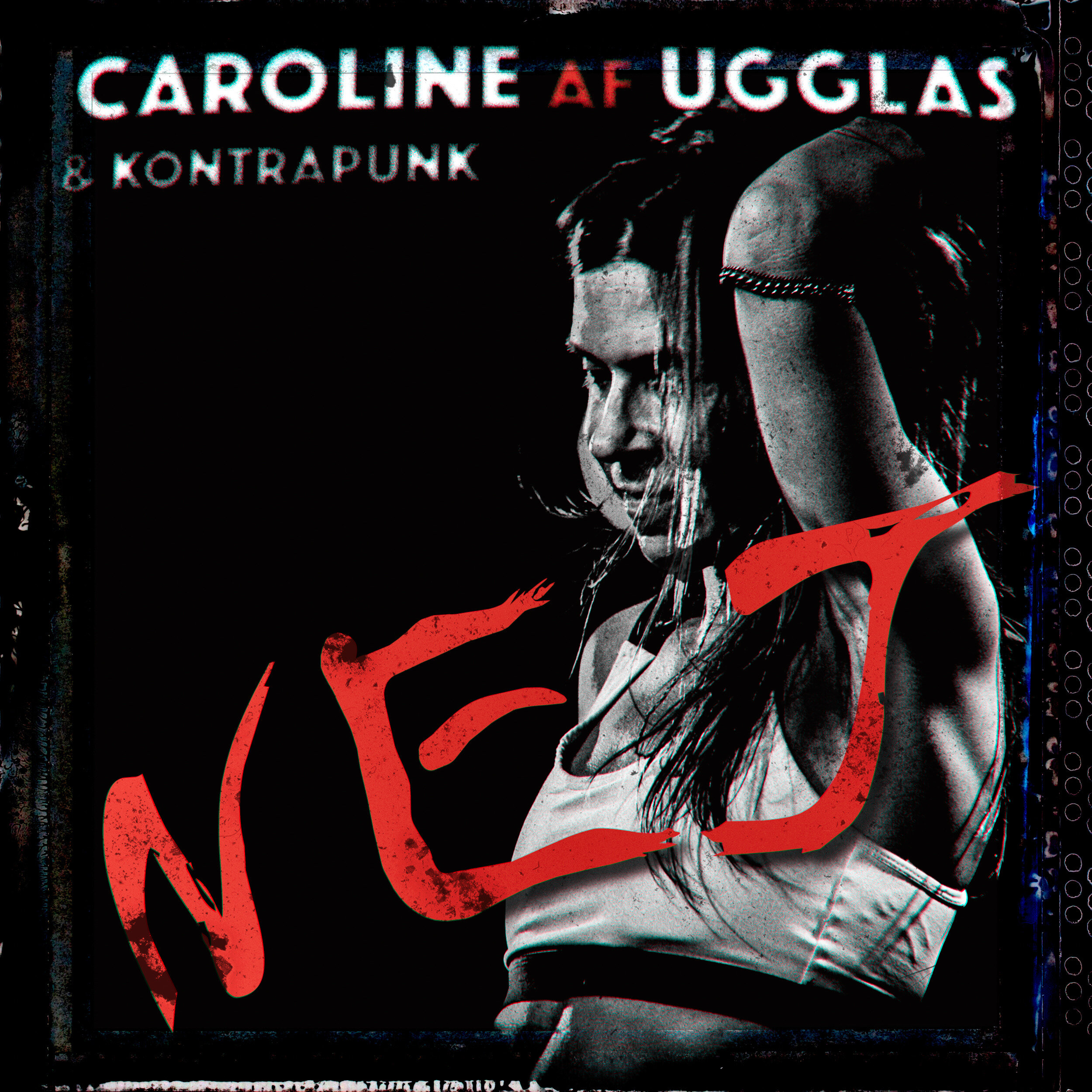 Caroline af UgglasBilden tog jag på en spelning i Halmstad, och kort därefter fick jag uppdraget att formge omslaget till singeln ‘Nej’.