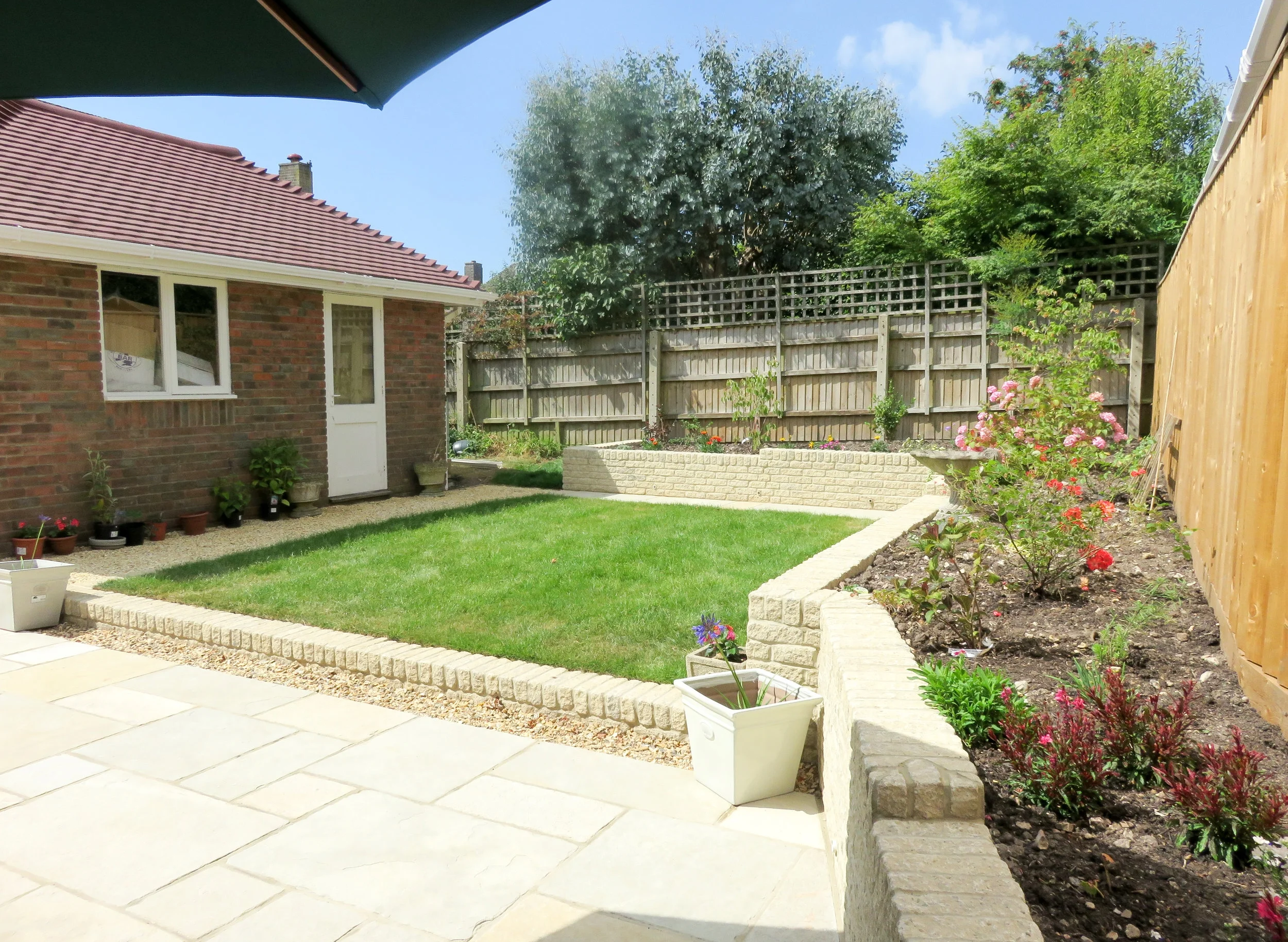 Sway Village Back Garden