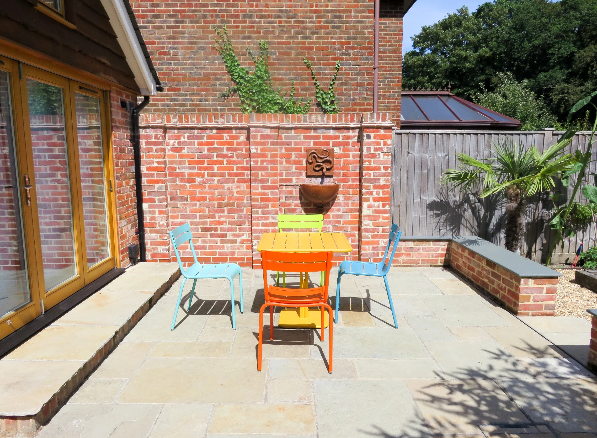 New Forest Village, Studio and Greenhouse Garden