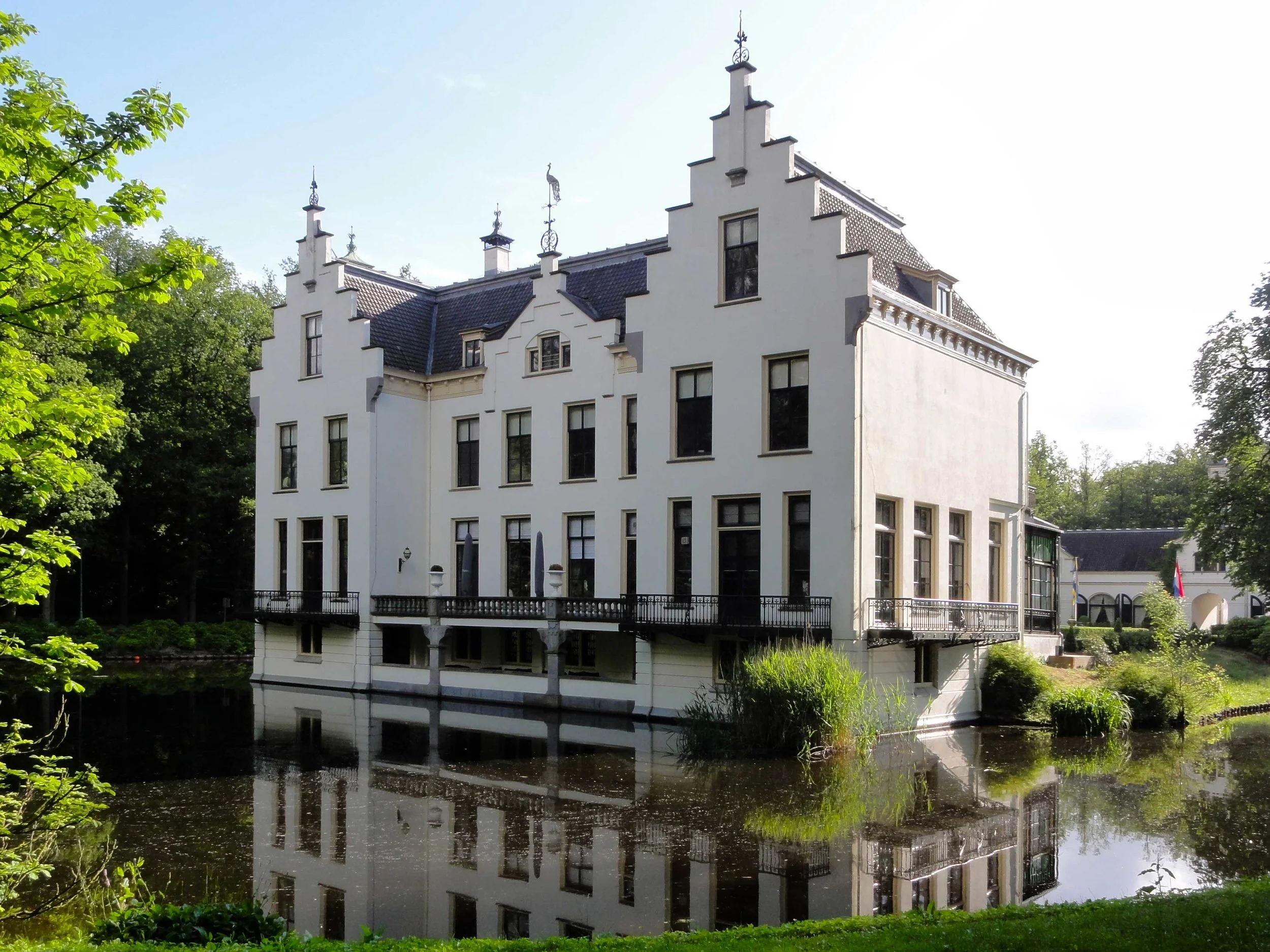 Kasteel_Staverden2.jpg