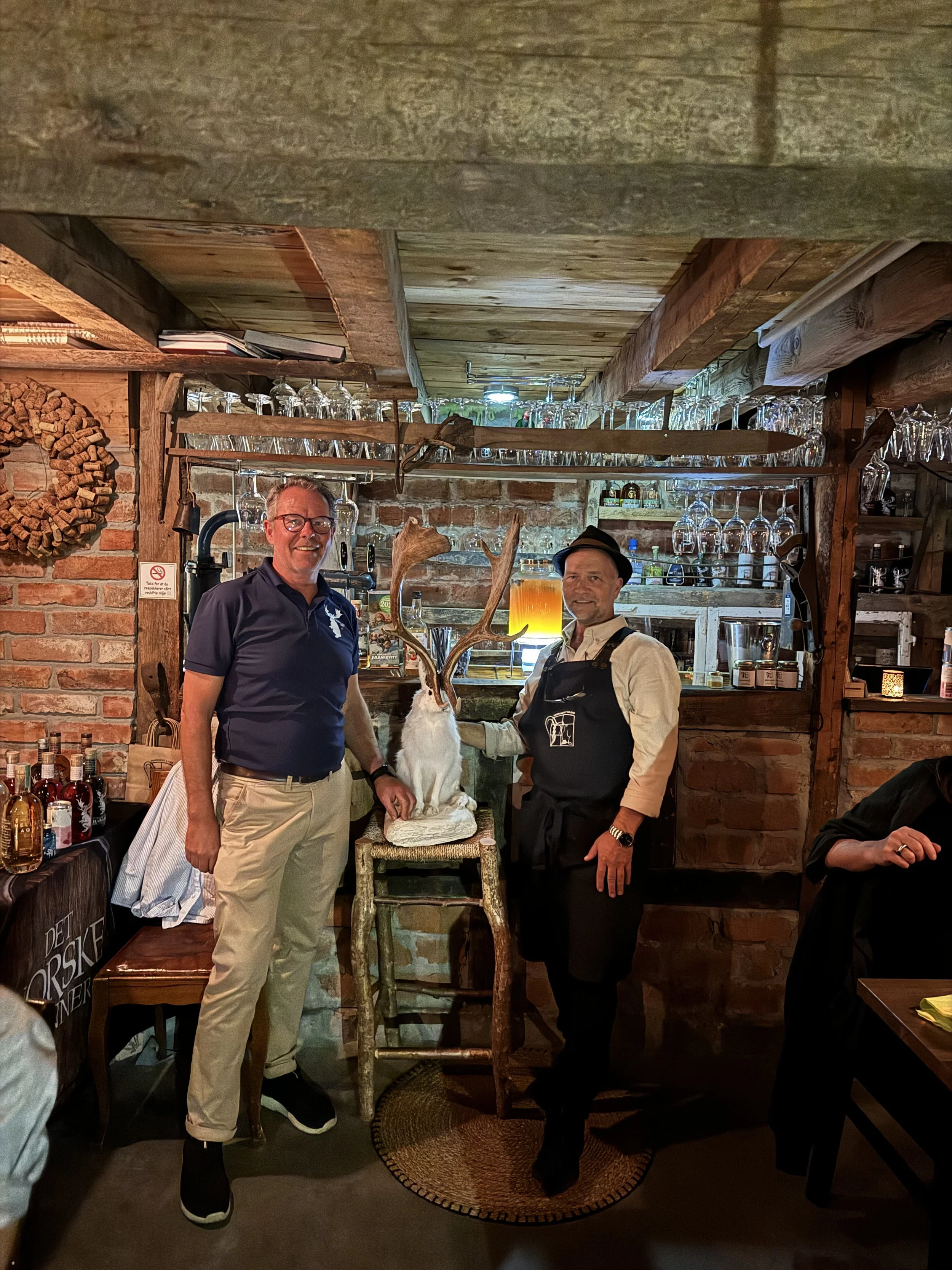 Øl og Akevitt aften i lyset av Fullmåne