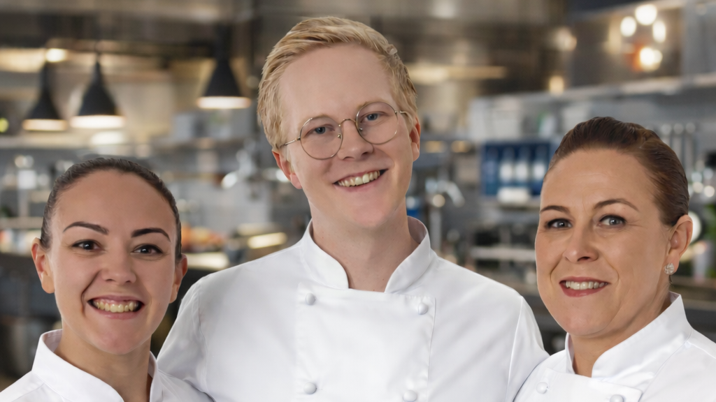 Tre kokker, en familie besøker vingården