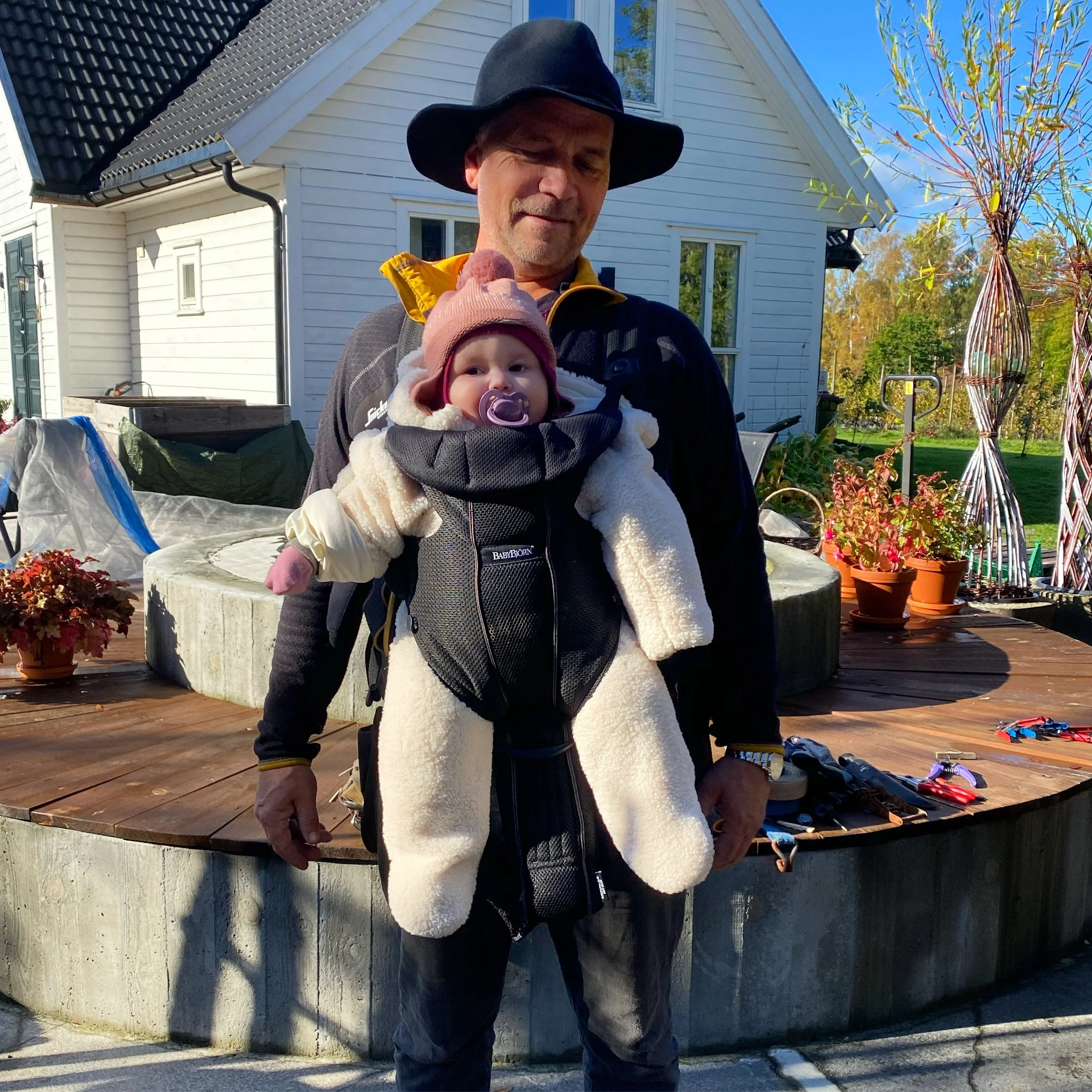 Kom Mai du skjønne milde