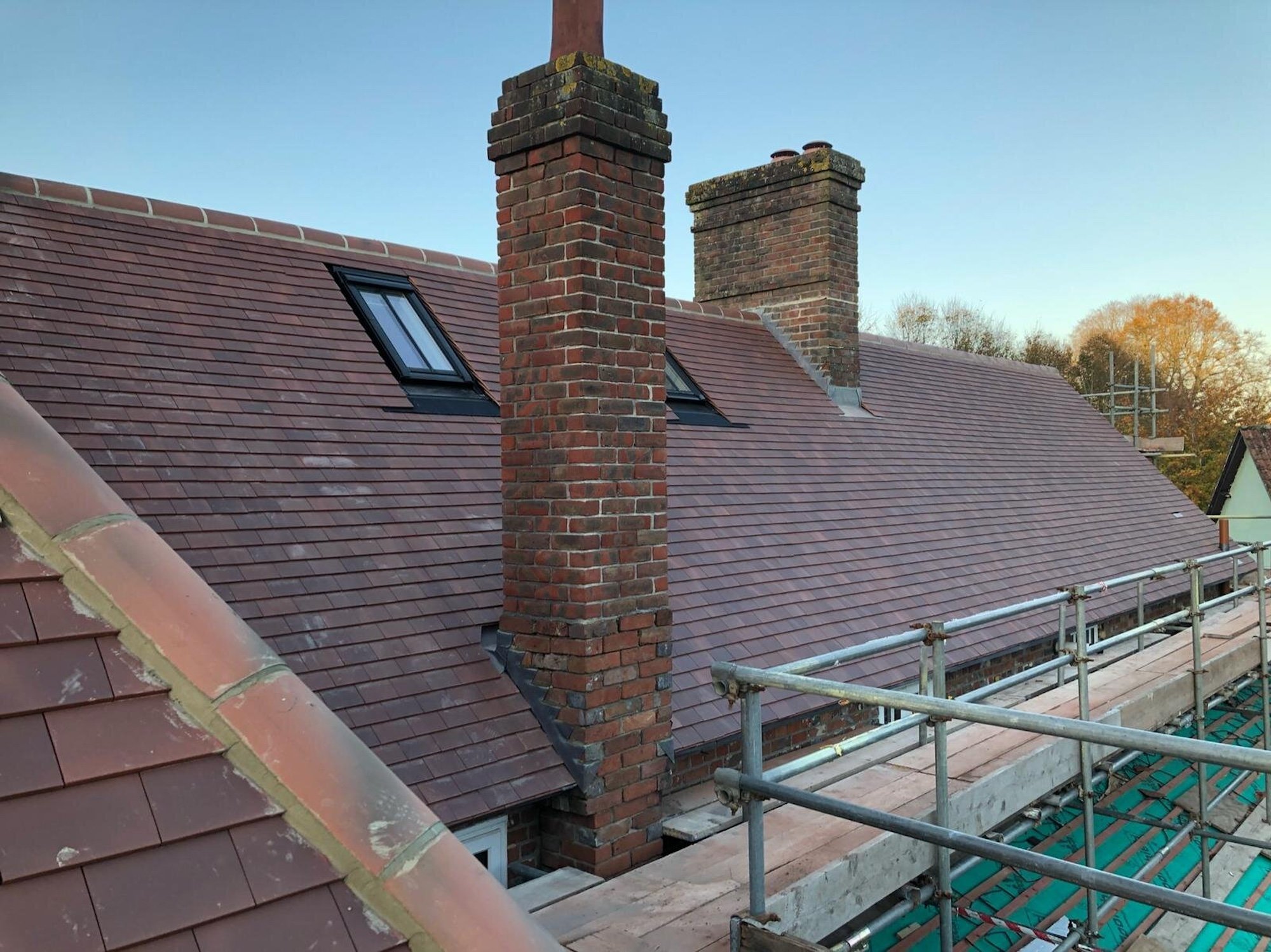 Davids Roofing Wimborne - tiled roof and chimney stack.jpeg