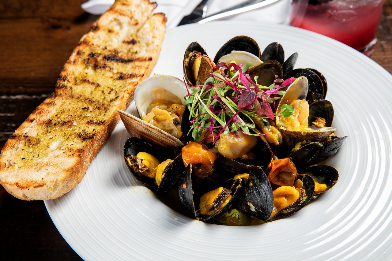 Mussels N Clams.jpg