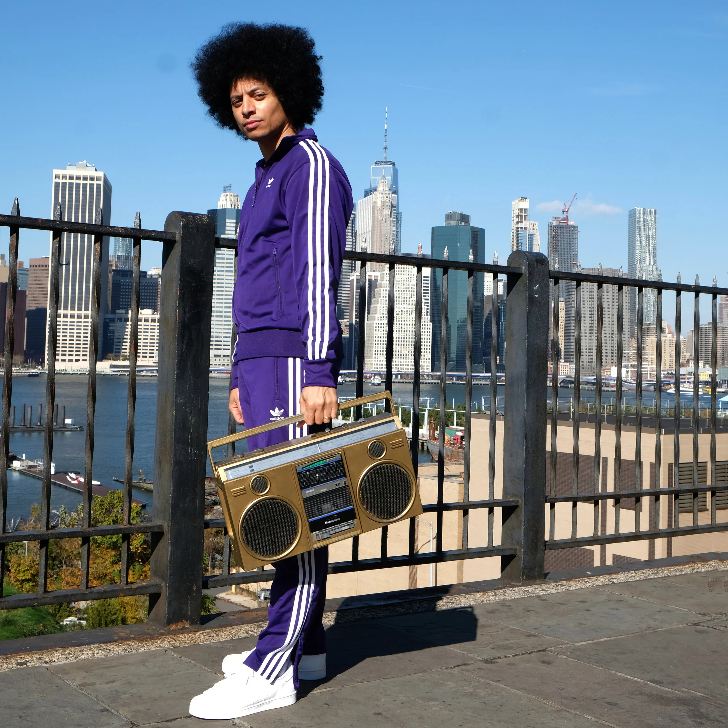José James  Shares Feel Good Single “Turn Me Up” (ft. Aloe Blacc)