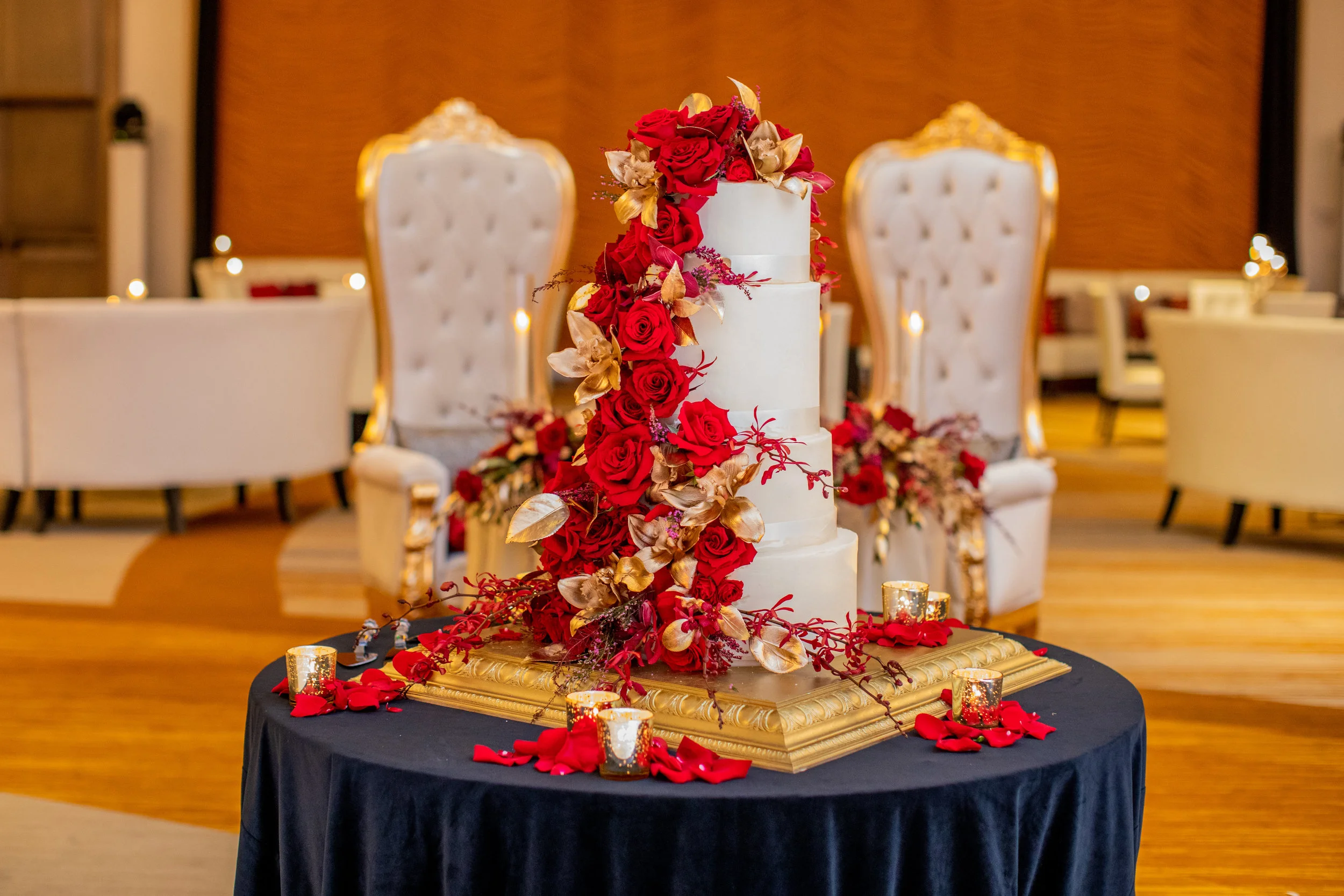 Ali_Louisville_Wedding_Emily_Lester_Photography_ReceptionDetails-80.jpg