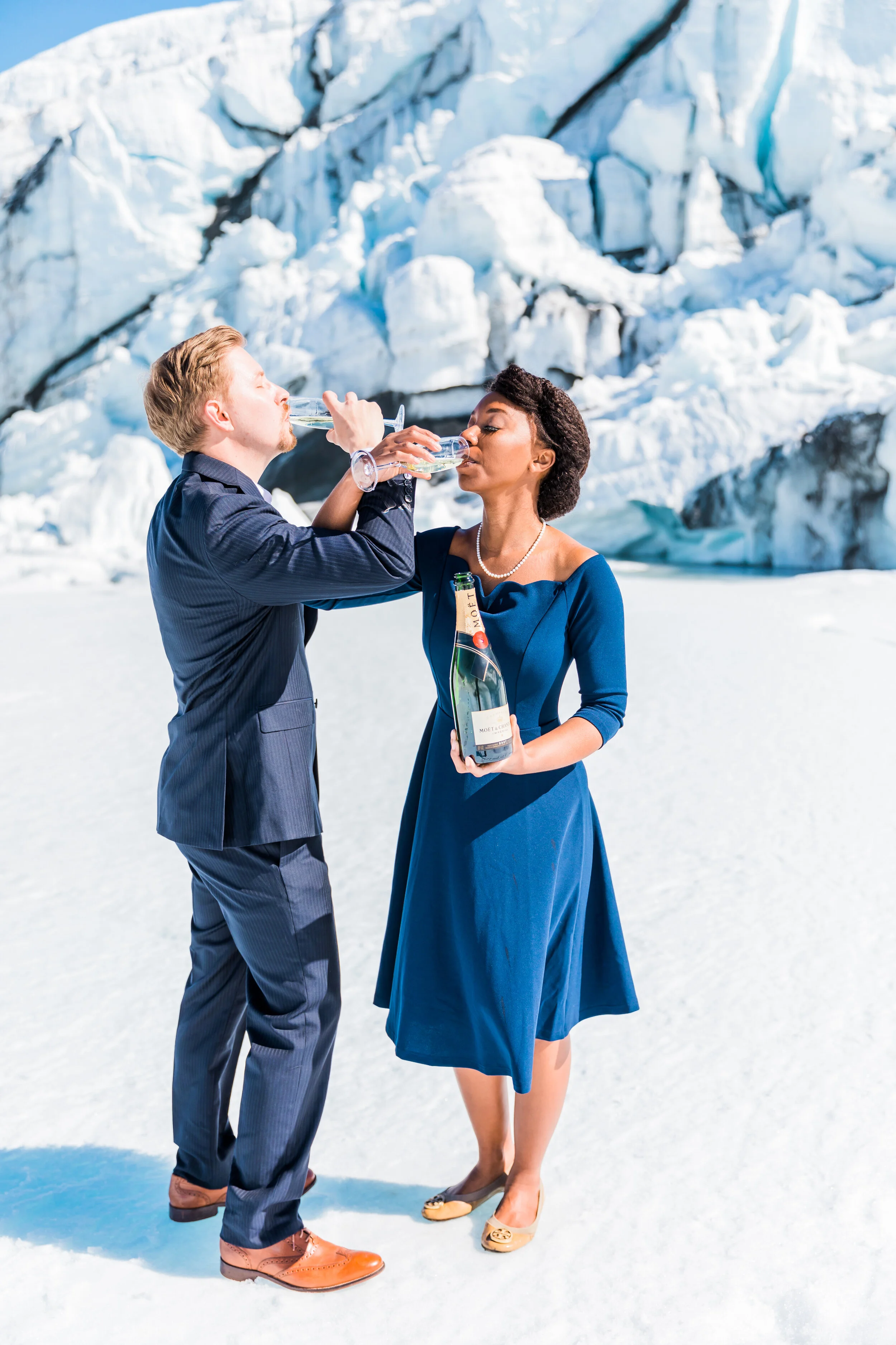 Engagement_Session_Matanuska_Glacier_Alaska_Emily_Lester_Photography-472.jpg