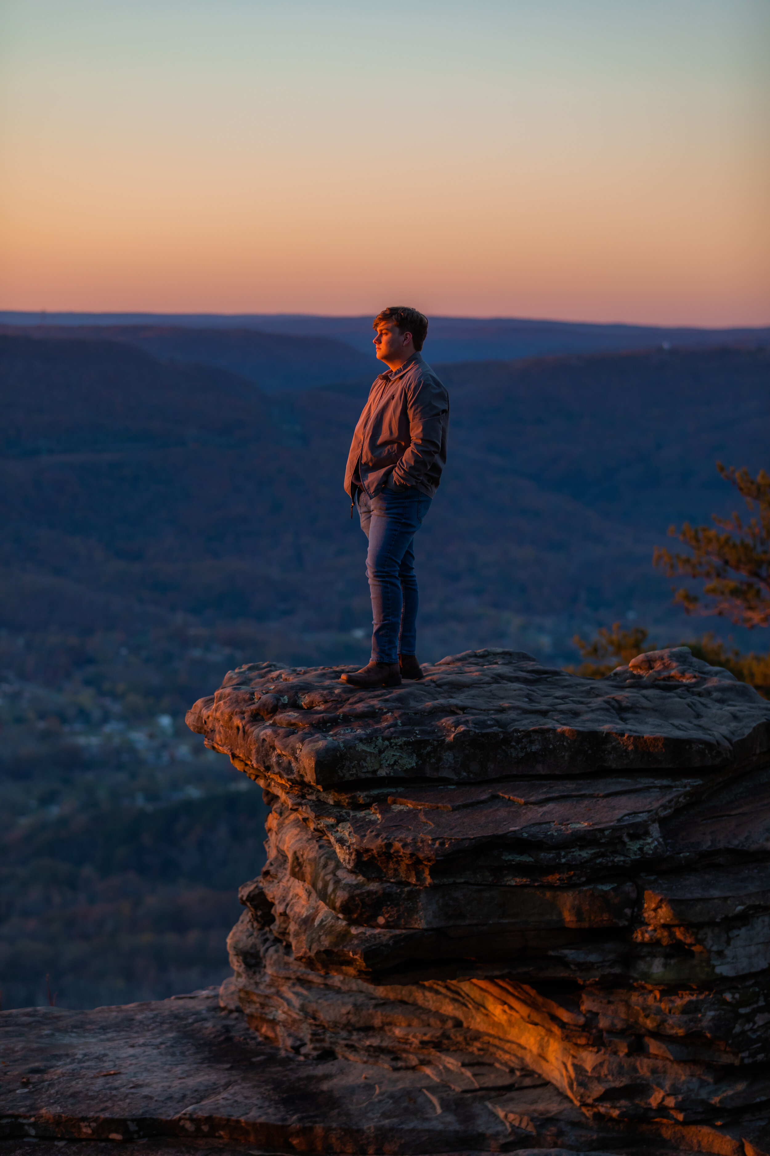 Senioir_Session_Point_Park_Chattanooga_TN_Emily_Lester_Photography-209.jpg