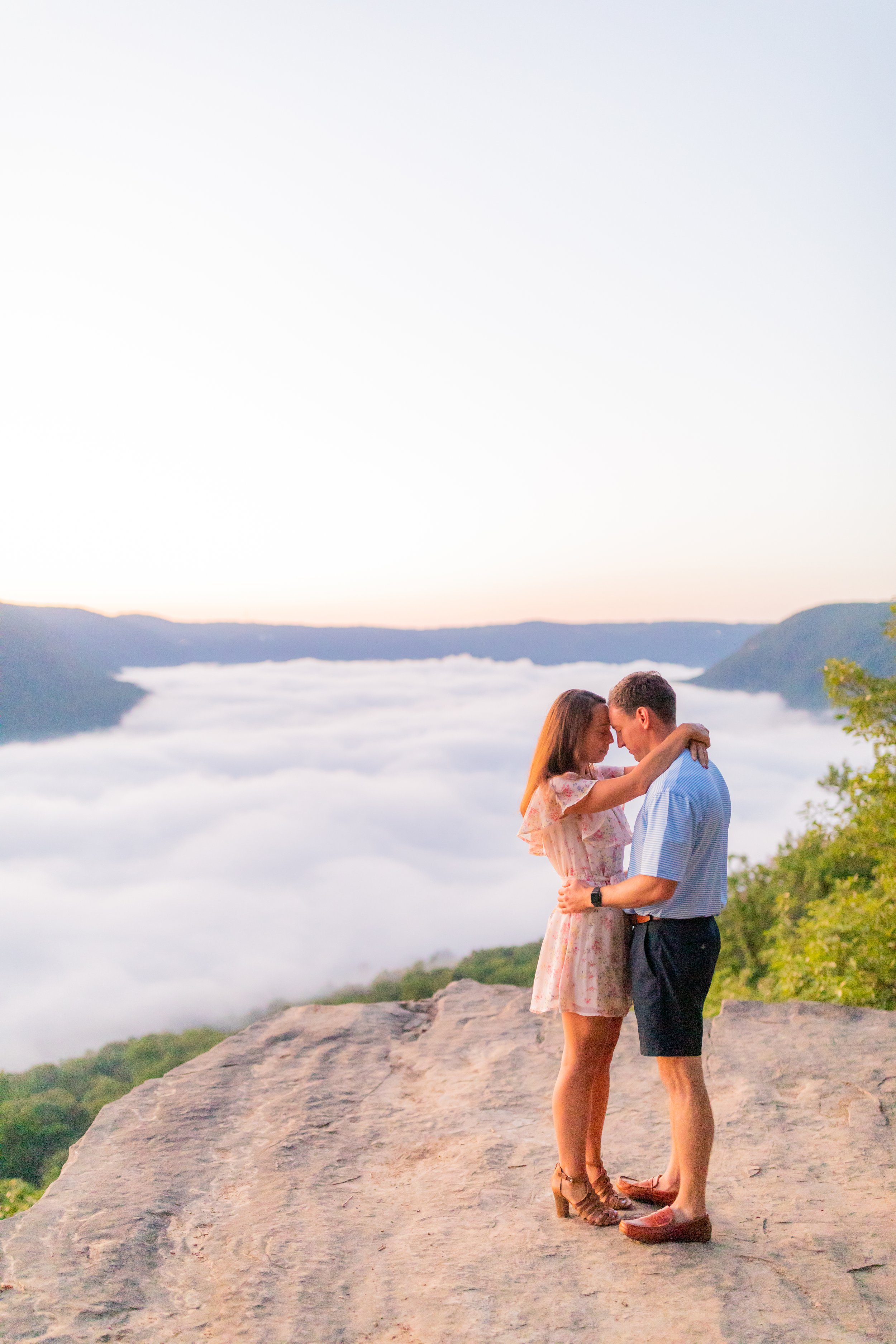 Engagement_Session_Chattanooga_TN_Emily_Lester_Photography-12.jpg