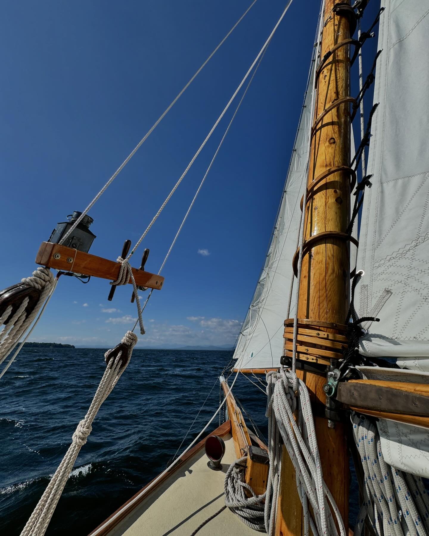 A very quick Labor Day weekend trip to one of the states I&rsquo;ve never been to&hellip;VERMONT! What a lovely, charming state. Creemies, lobster rolls, a sailing trip on Lake Champlain, a bike ride on the causeway, a short hike, and cruising throug