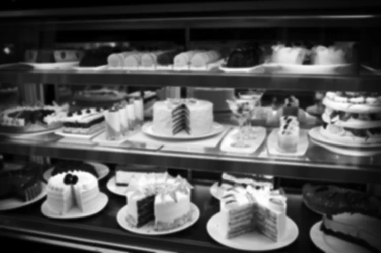 dessert_case.jpg