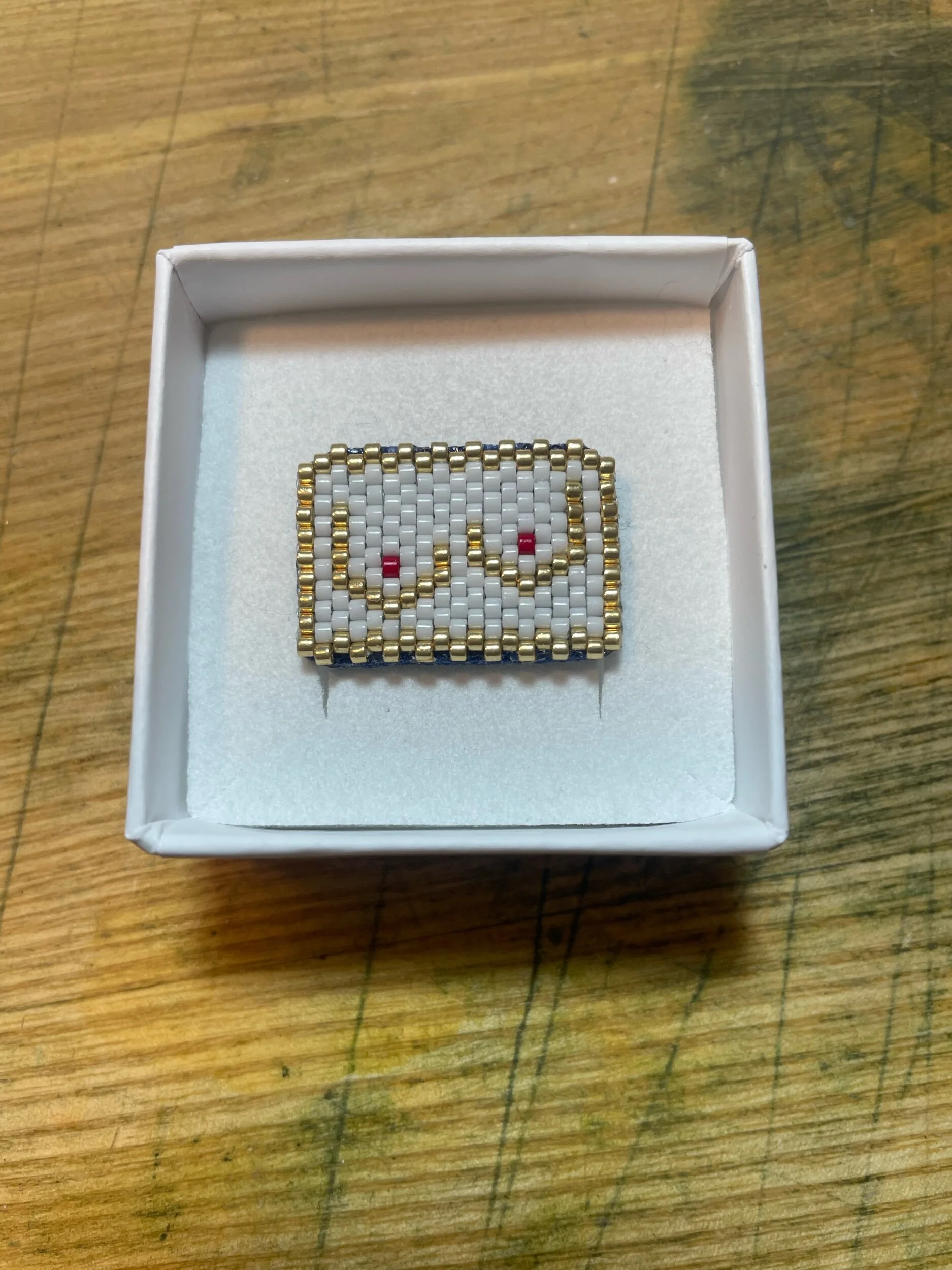 B7C7F566-476C-423B-9EC8-03480615C035