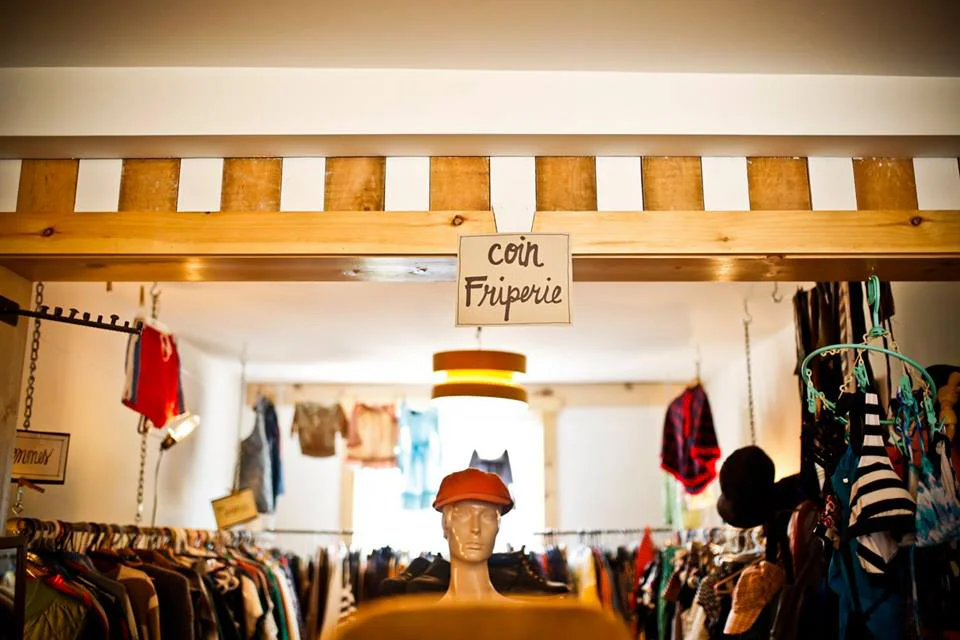 FERMÉ DEPUIS 2021 [Mauricie, Saint-Élie-de-Caxton] Chez Méo Magasin général