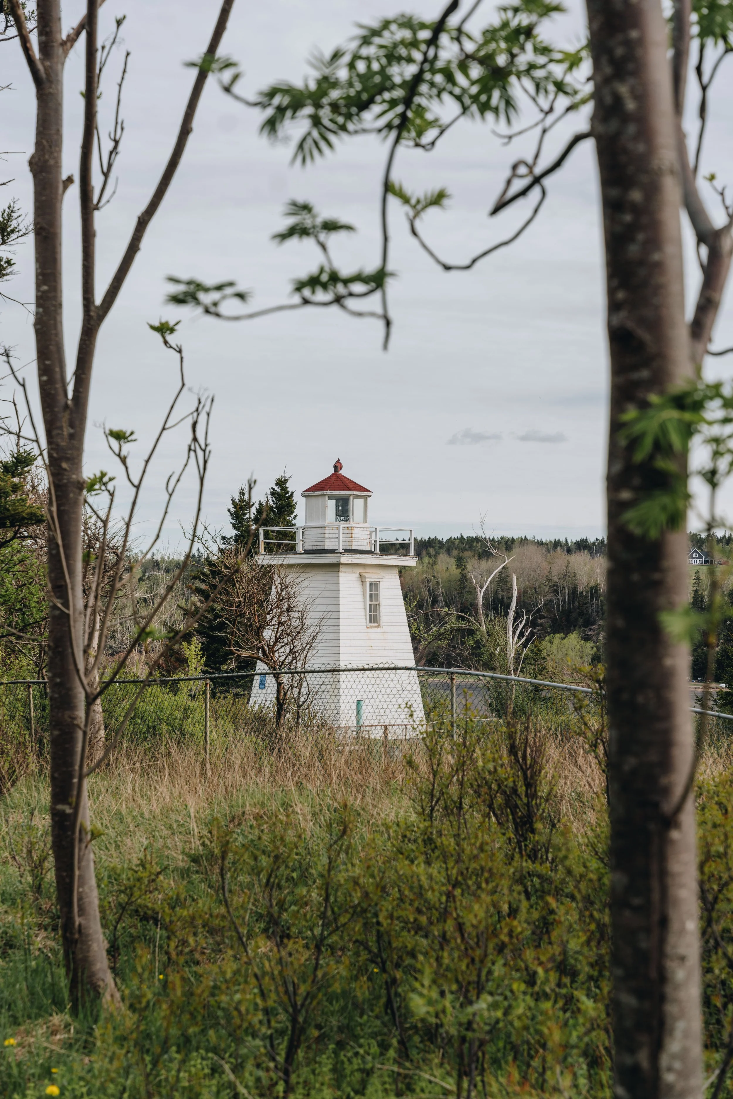 [N-É, Walton] Walton Harbour Lighthouse — On va se promener