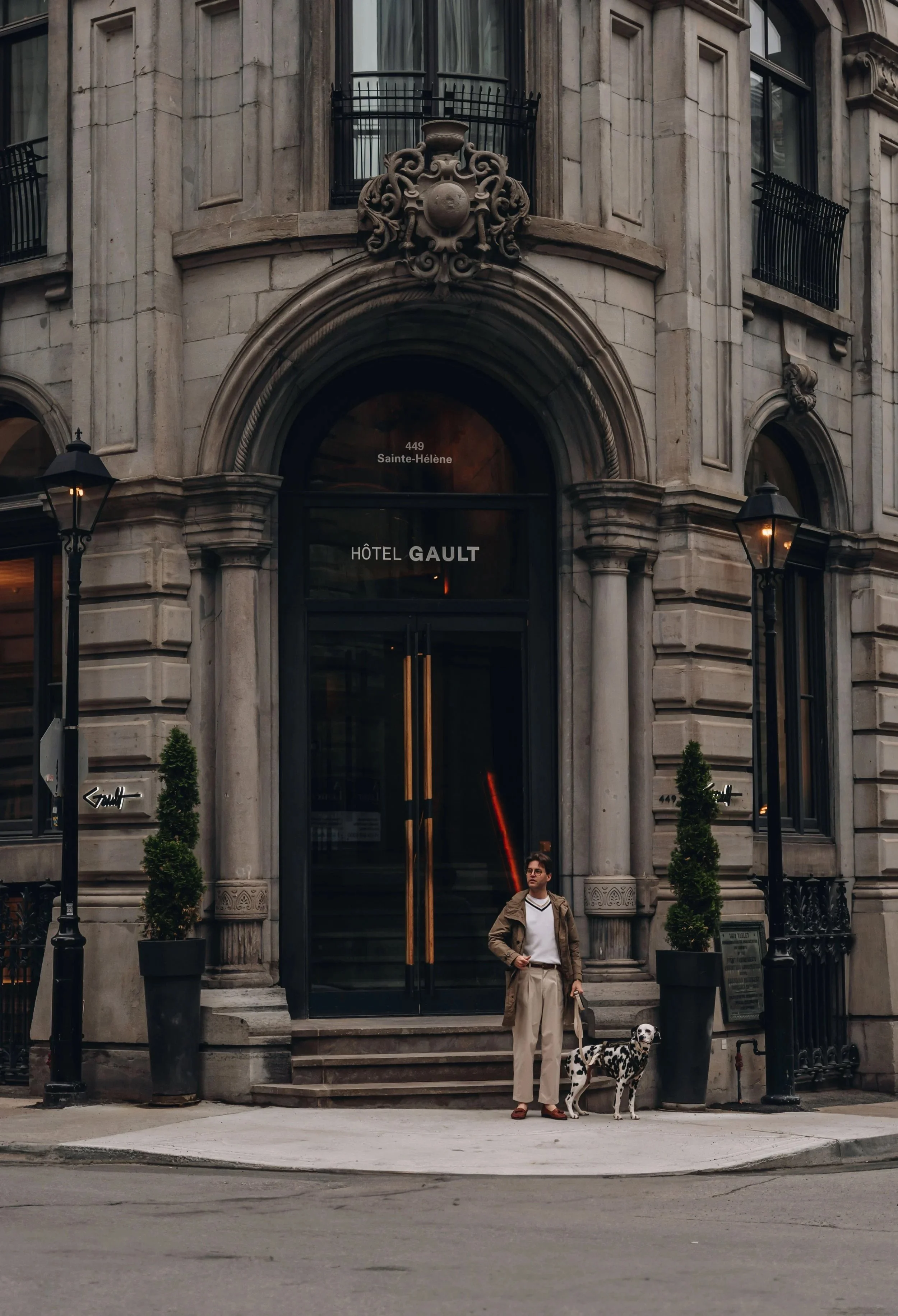 Découvrir le Vieux-Montréal avec son chien : l’itinéraire de Maxime