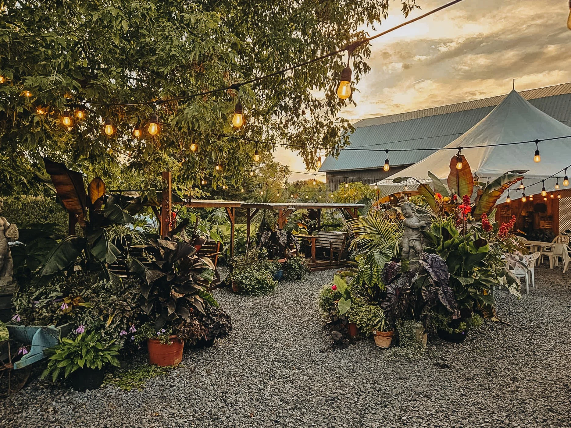 [Centre-du-Québec, Sainte-Sophie-de-Lévrard] Les Tentations des anges