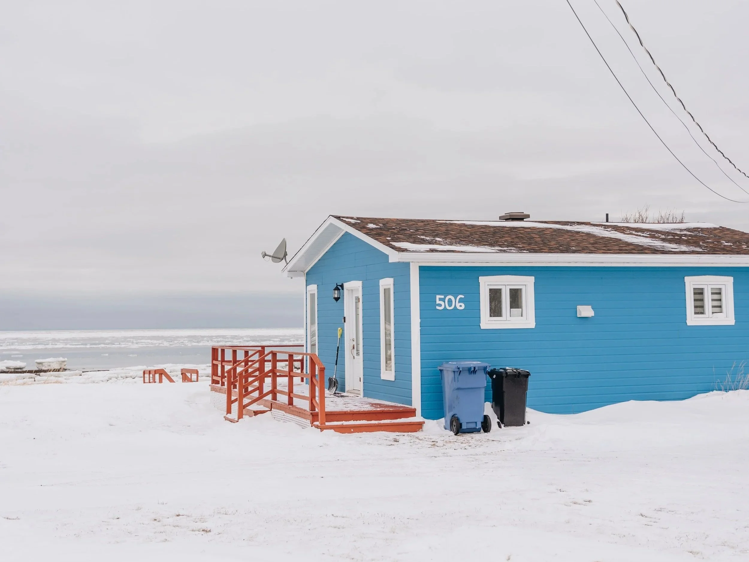 [Bas Saint-Laurent, Sainte-Luce] Maison Bleue / Navigateurs Ste-Luce