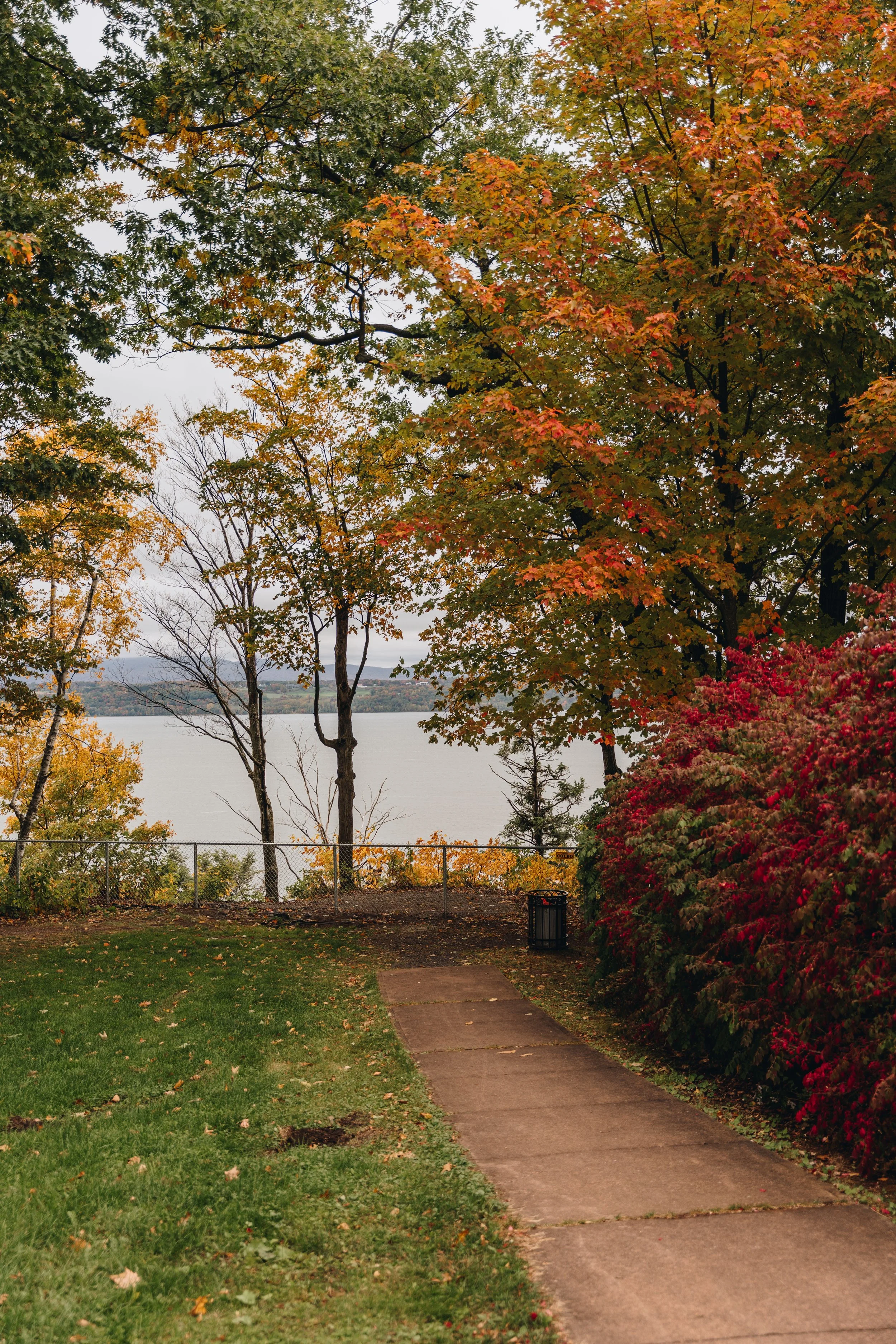 [Chaudière-Appalaches, Saint-Nicolas] Parc Jean-Dumets