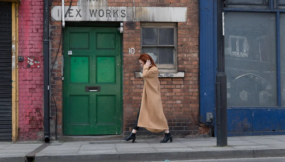 Sian Cross Singer/Songwriter, Stylist. Photo: PeanutButterVibes Photography
