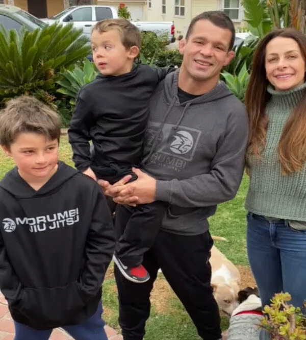 Happy Holidays from the Leopoldo Family!